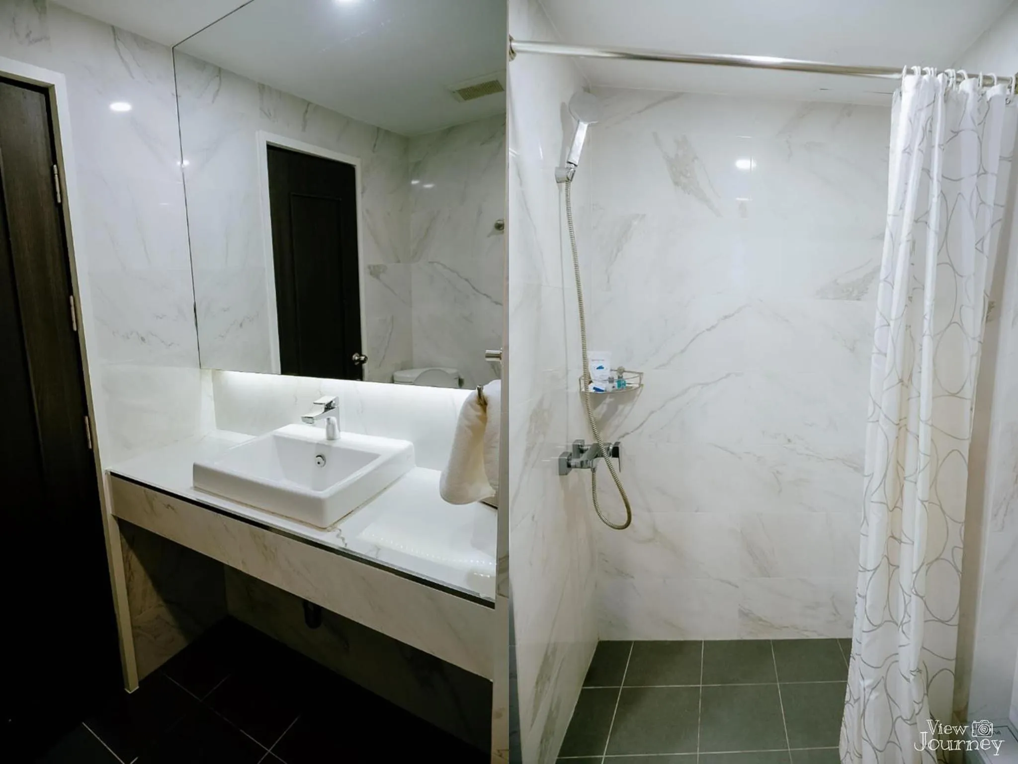 Bathroom in Flipper Lodge Hotel - SHA Extra Plus