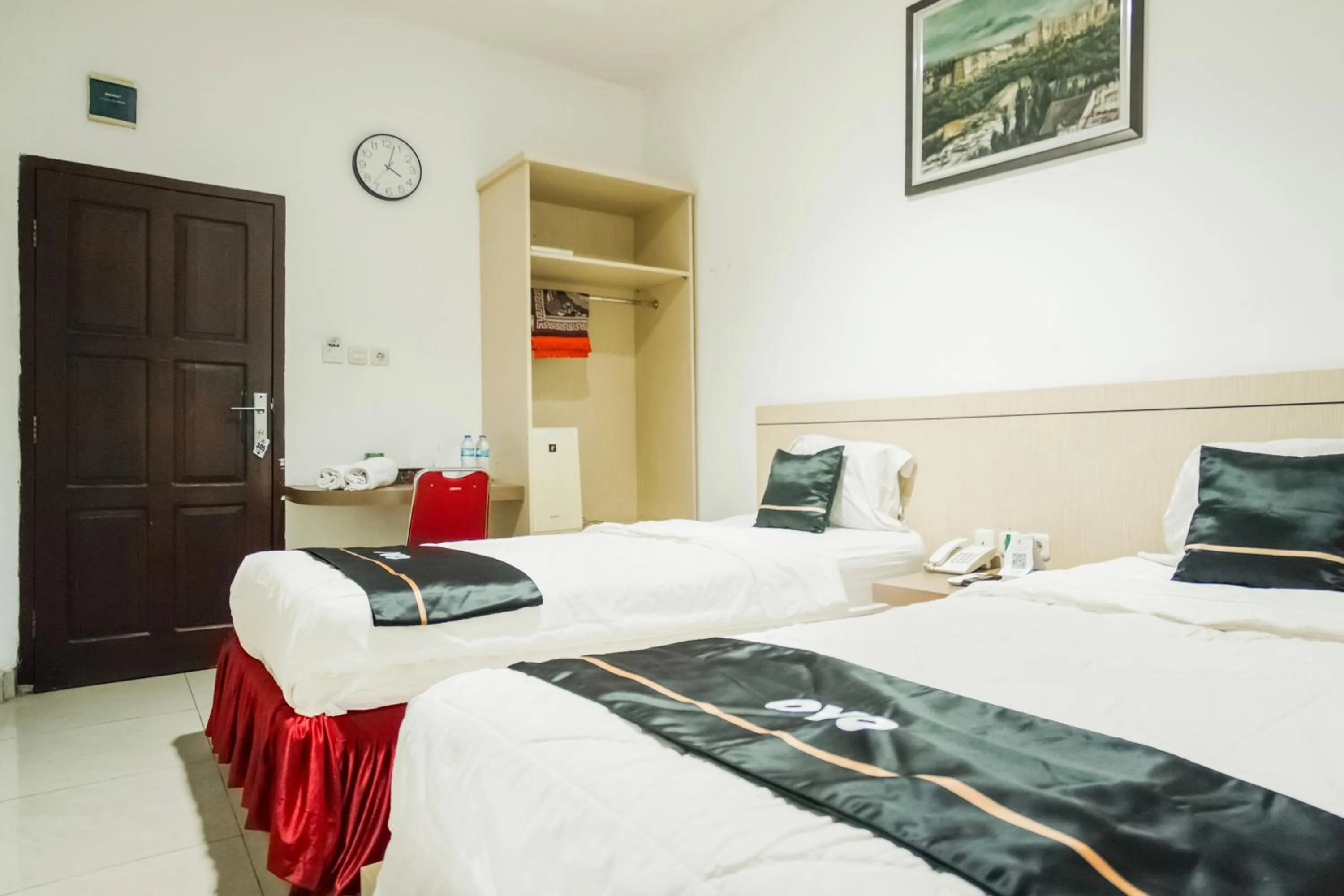 Bed in Townhouse Oak Ilir Timur I Near Ptc Mall