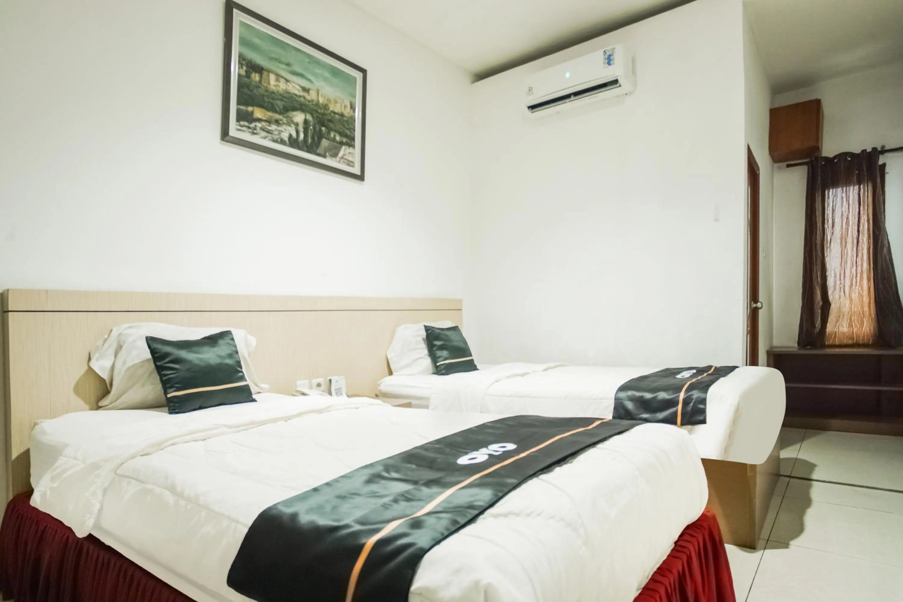 Bed in Townhouse Oak Ilir Timur I Near Ptc Mall