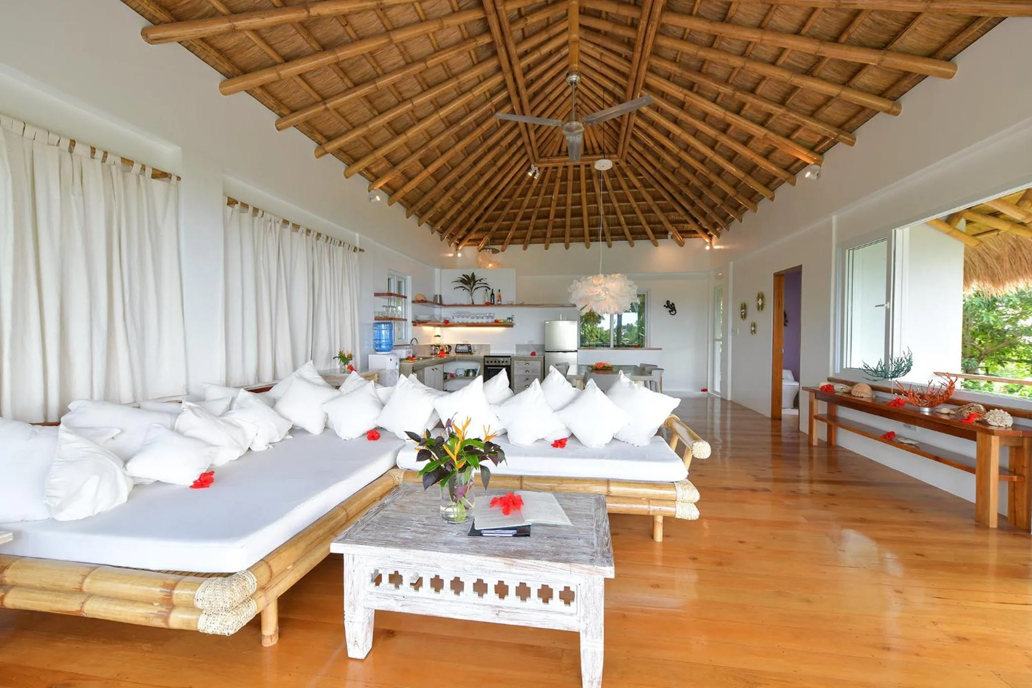 Living room in Diniview Villa Resort