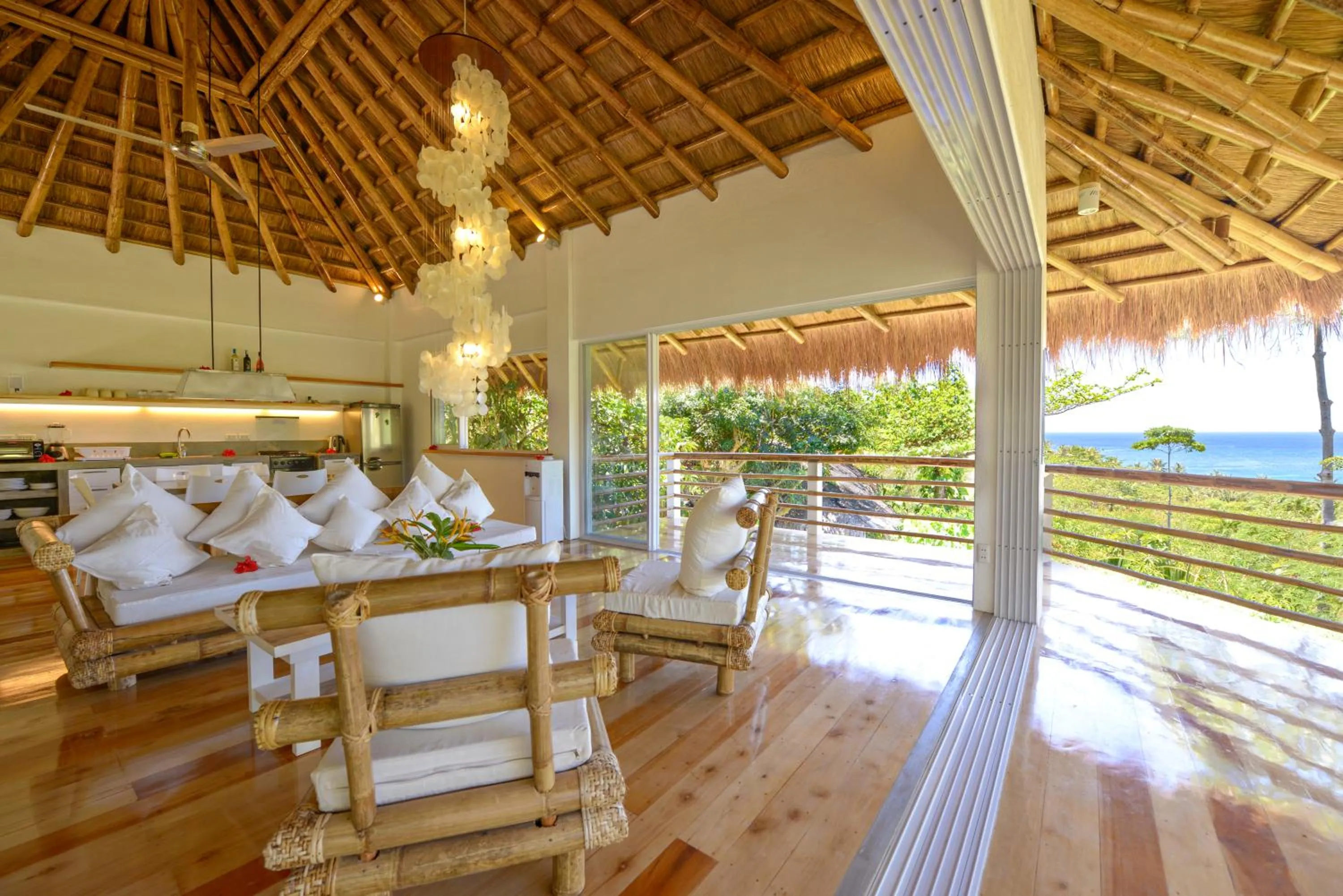 Day in Diniview Villa Resort