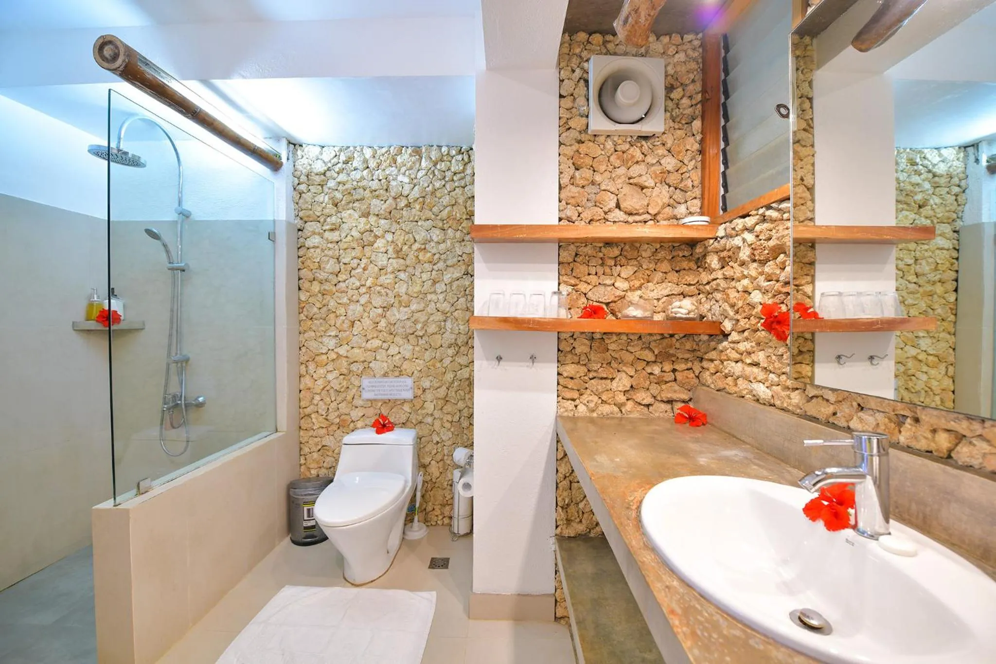 Shower in Diniview Villa Resort