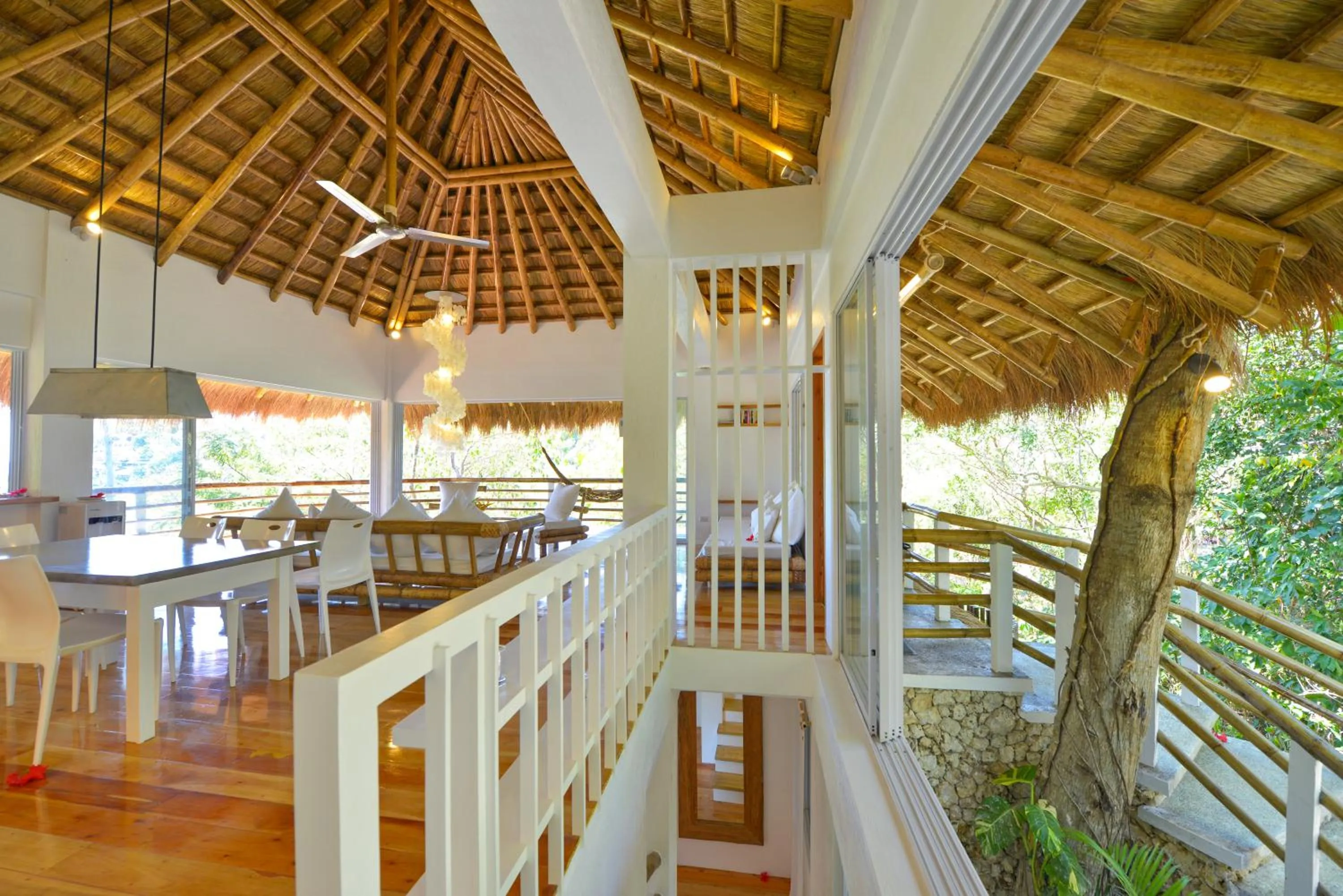 Day in Diniview Villa Resort