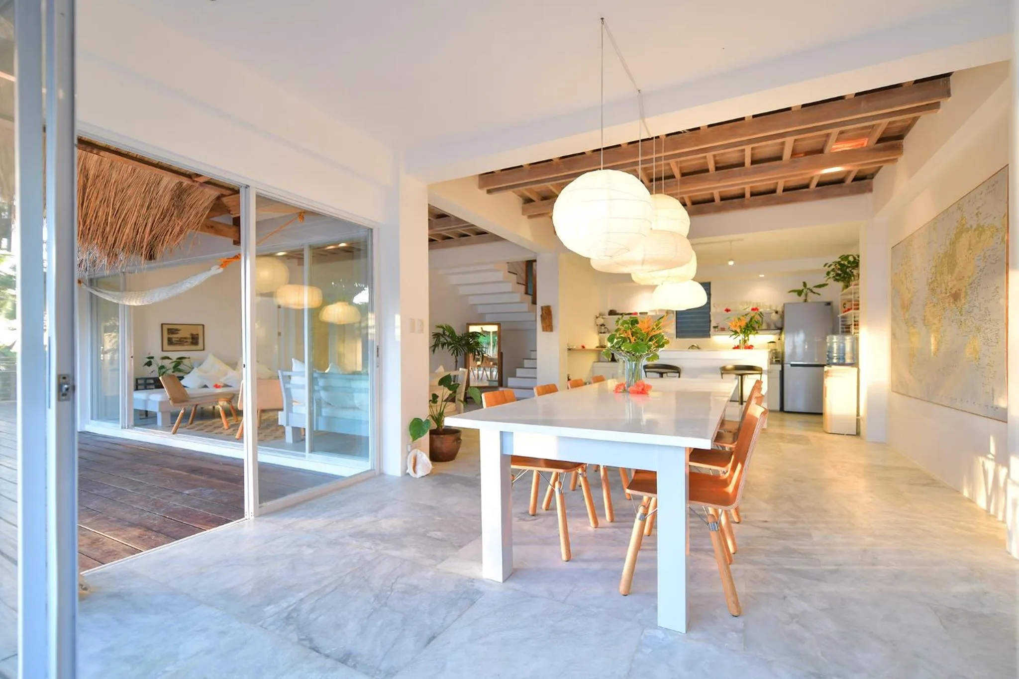 Kitchen or kitchenette in Diniview Villa Resort