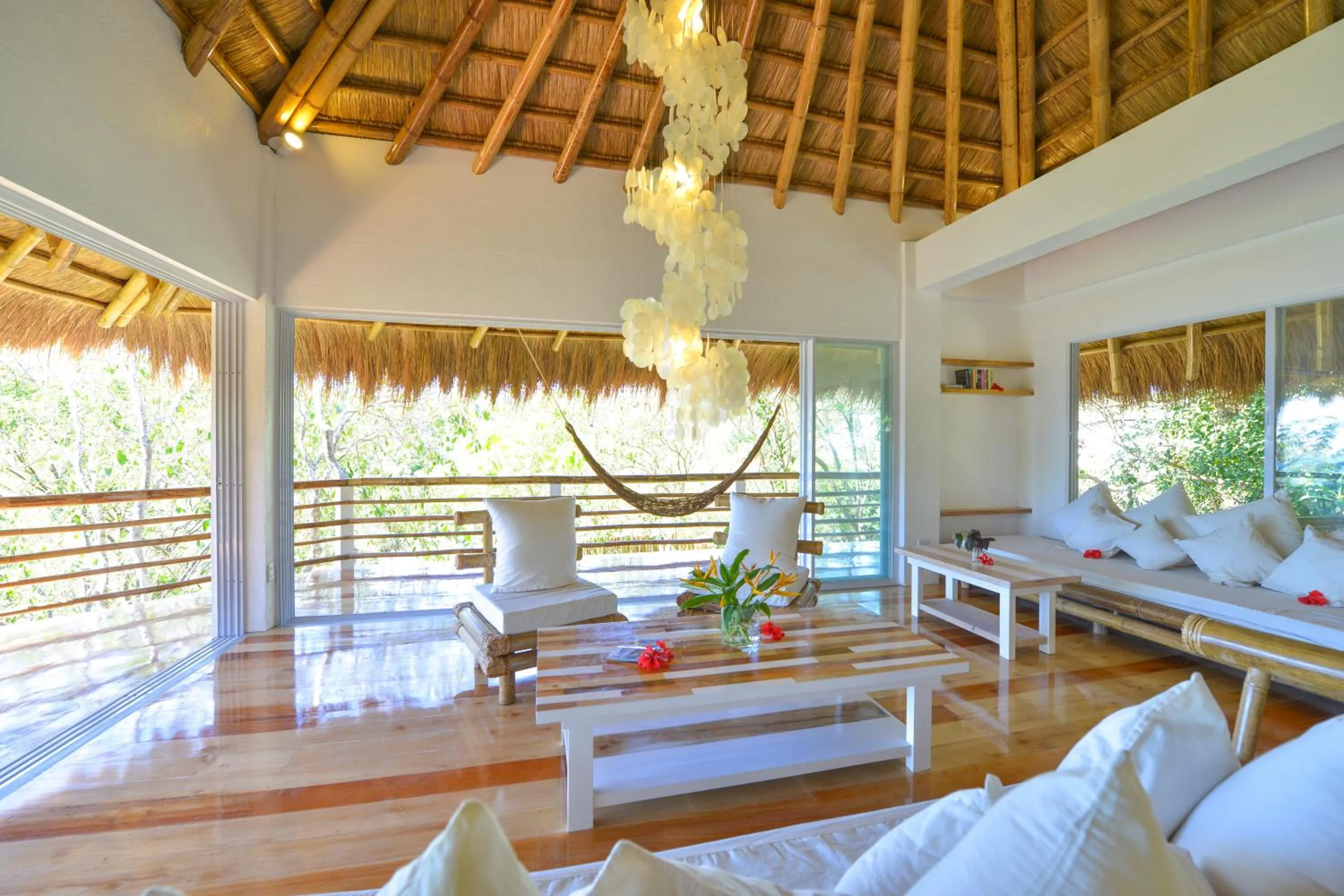 Day in Diniview Villa Resort