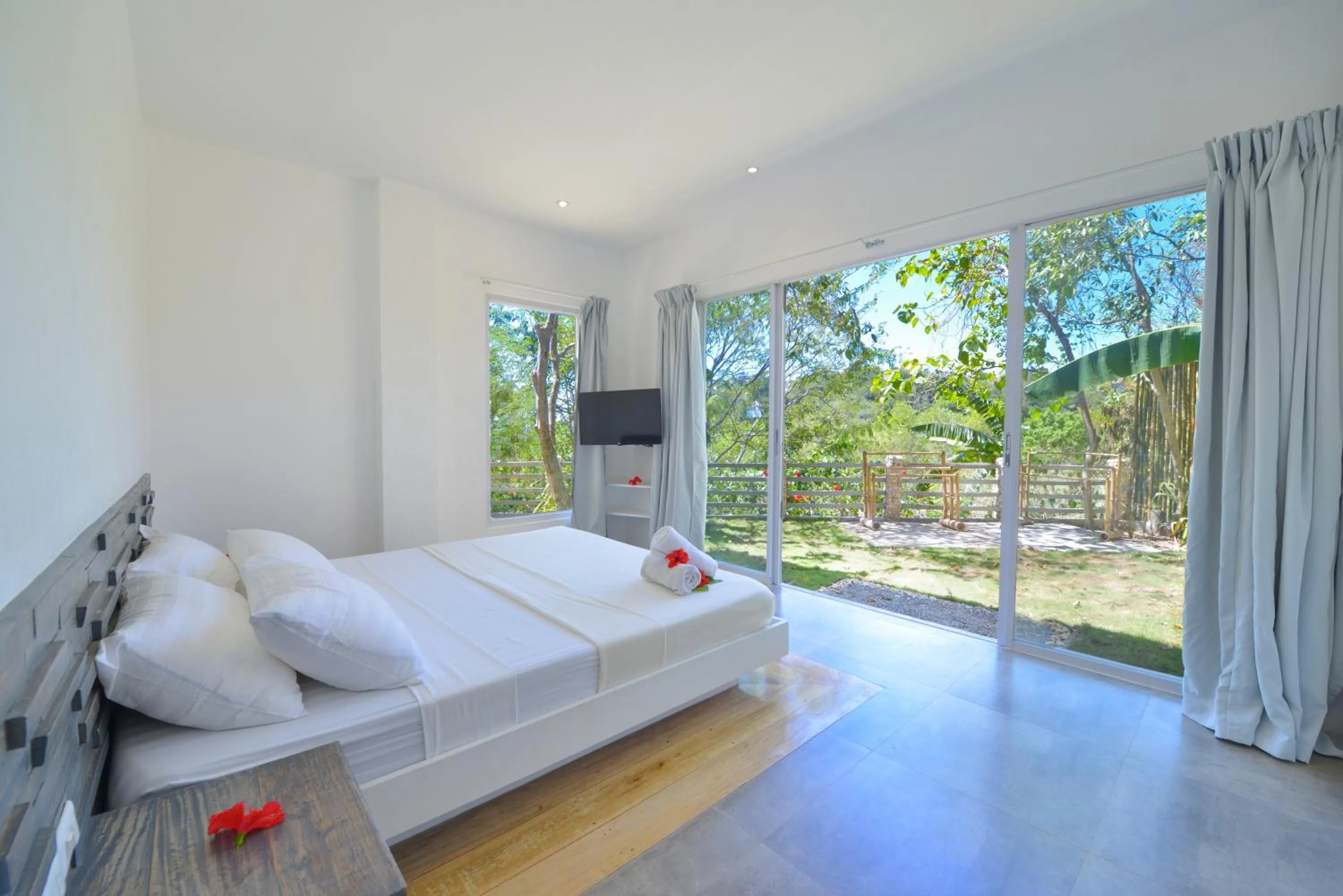 Bedroom, Bed in Diniview Villa Resort