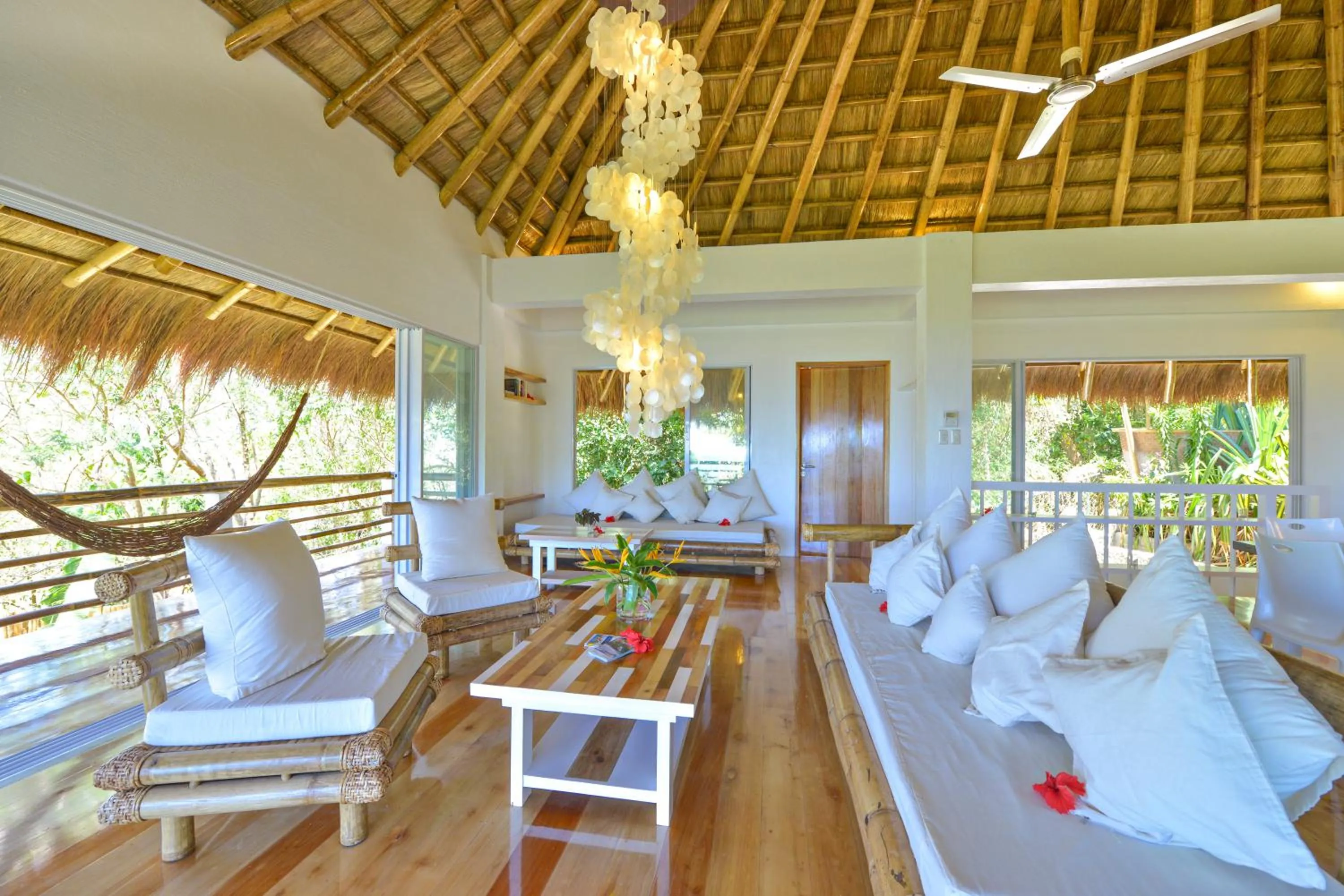 Living room in Diniview Villa Resort