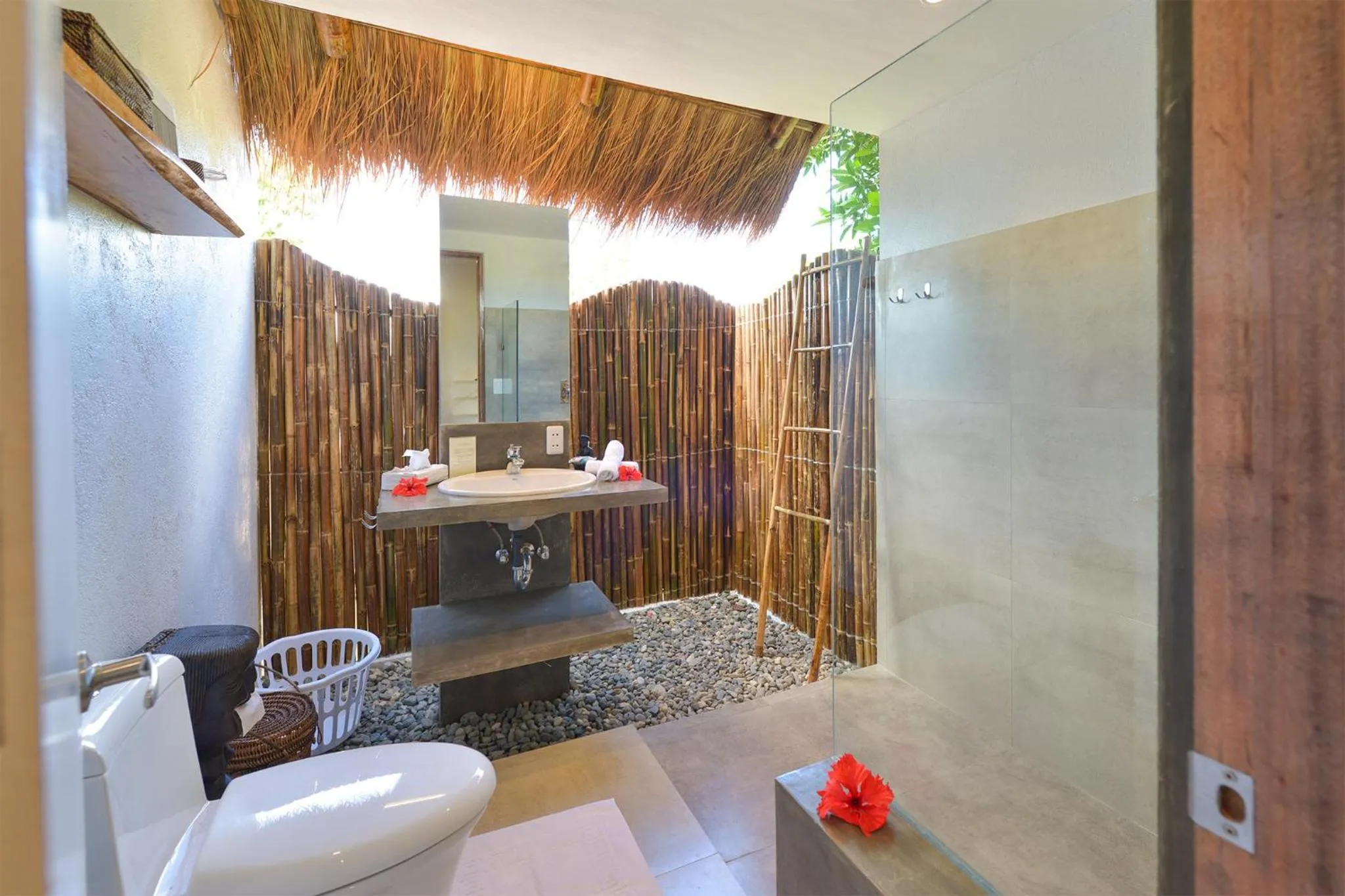 Toilet in Diniview Villa Resort