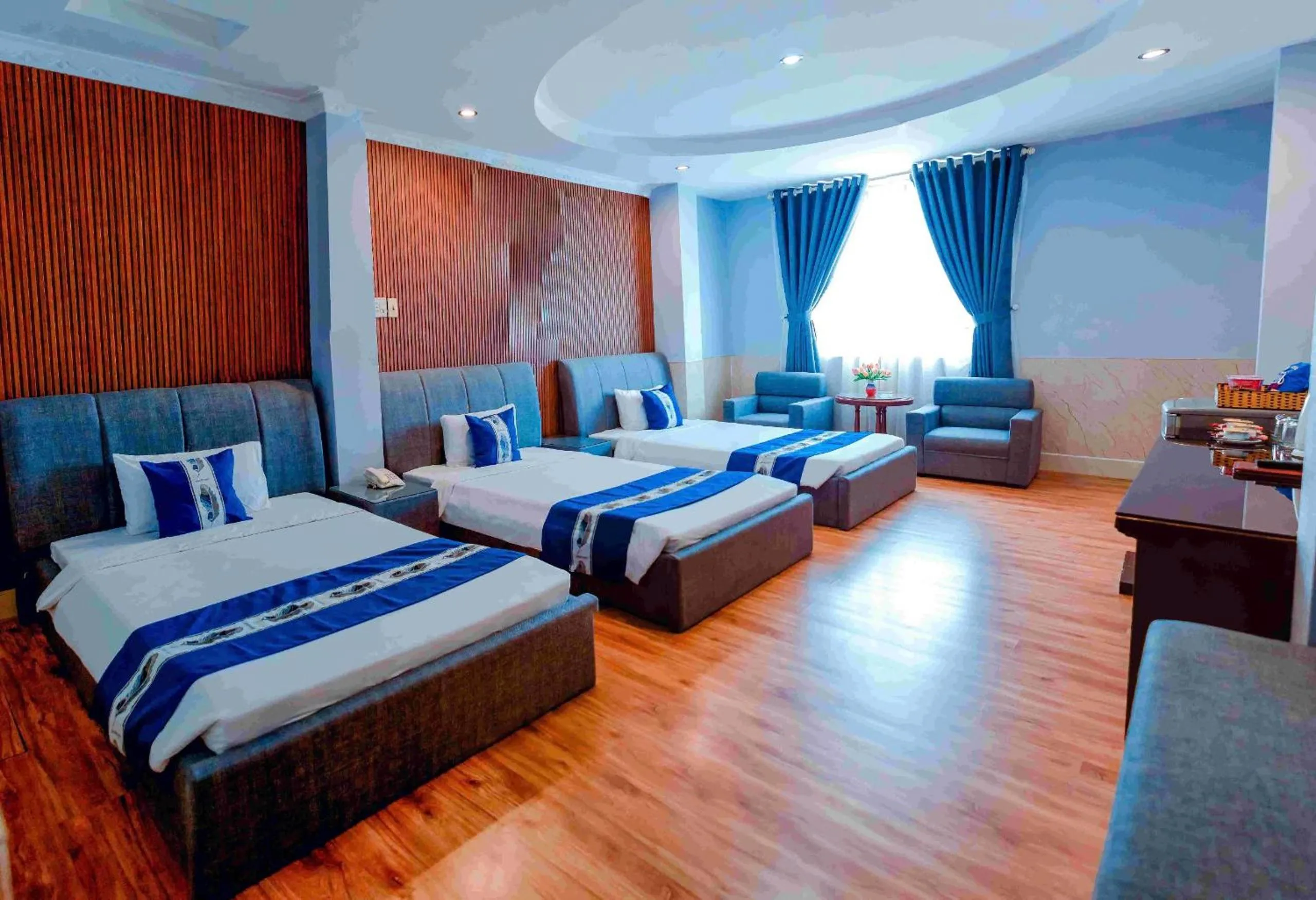 Bed in Linh Phuong 3 Hotel