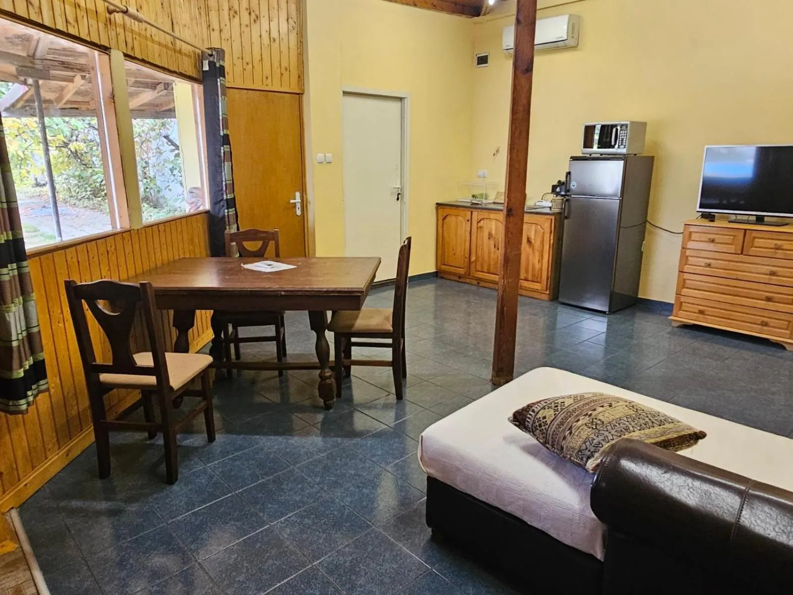 Galeria In The Garden