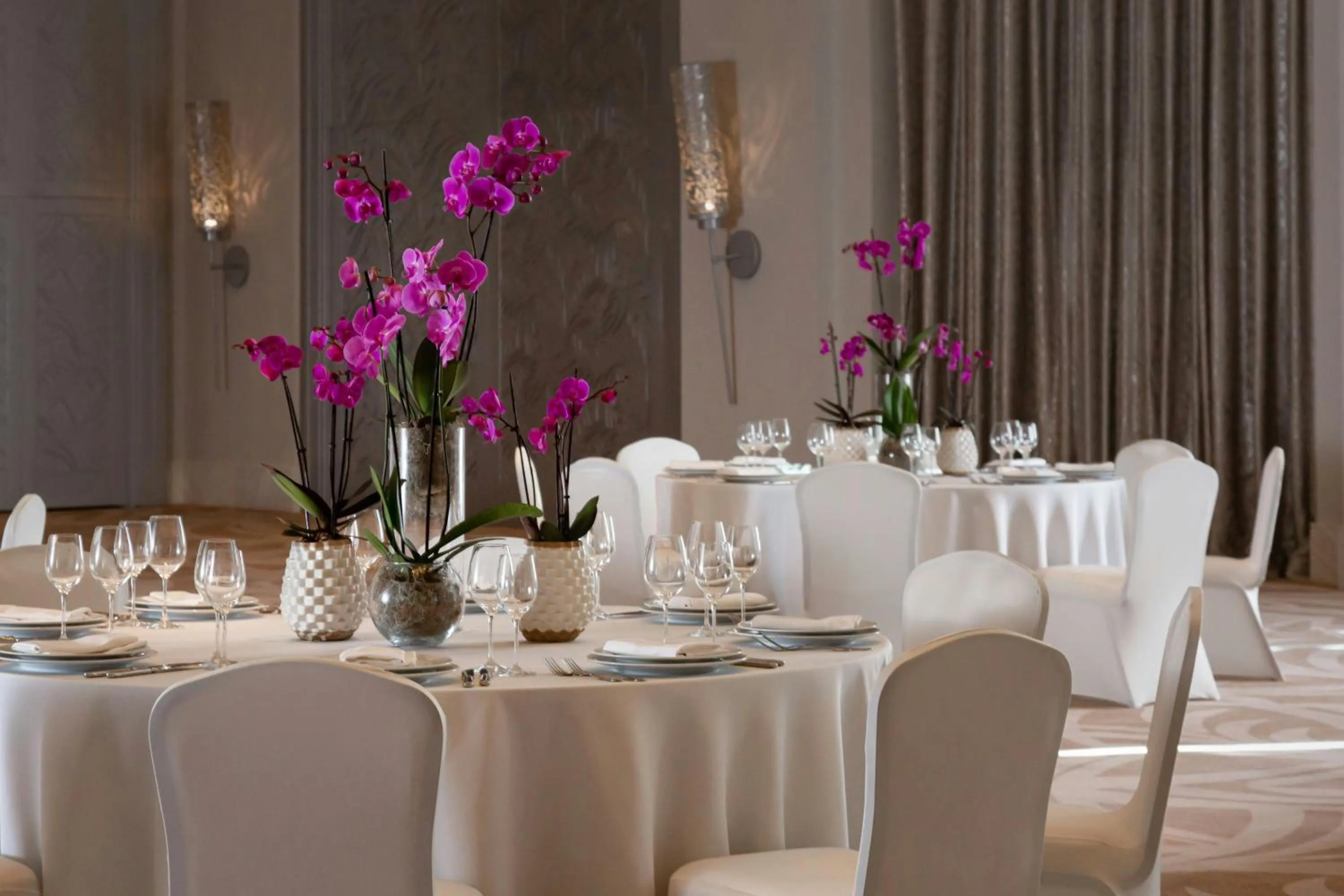 Meeting/conference room in Pik Palace, Shahdag, Autograph Collection