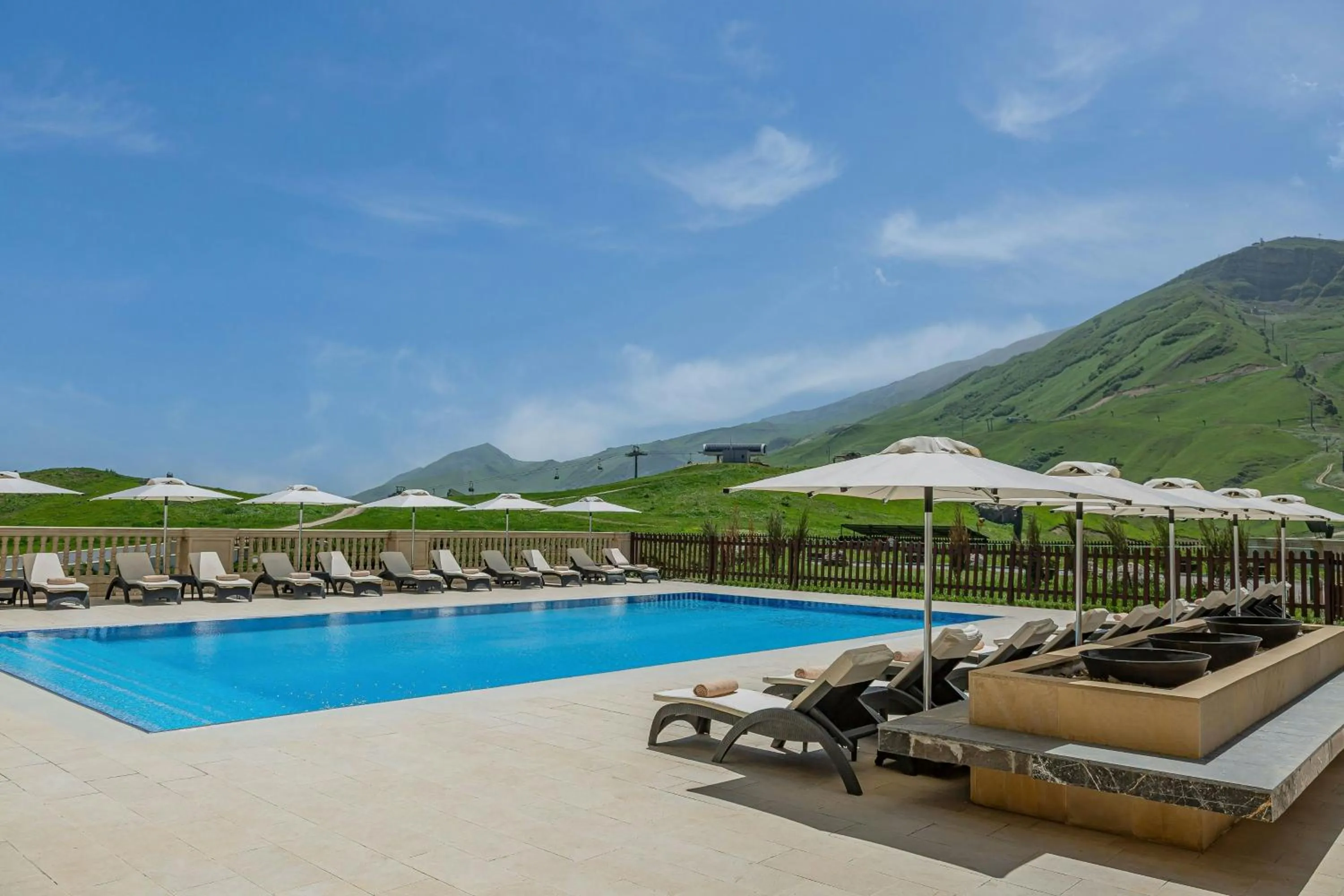 Swimming pool in Pik Palace, Shahdag, Autograph Collection