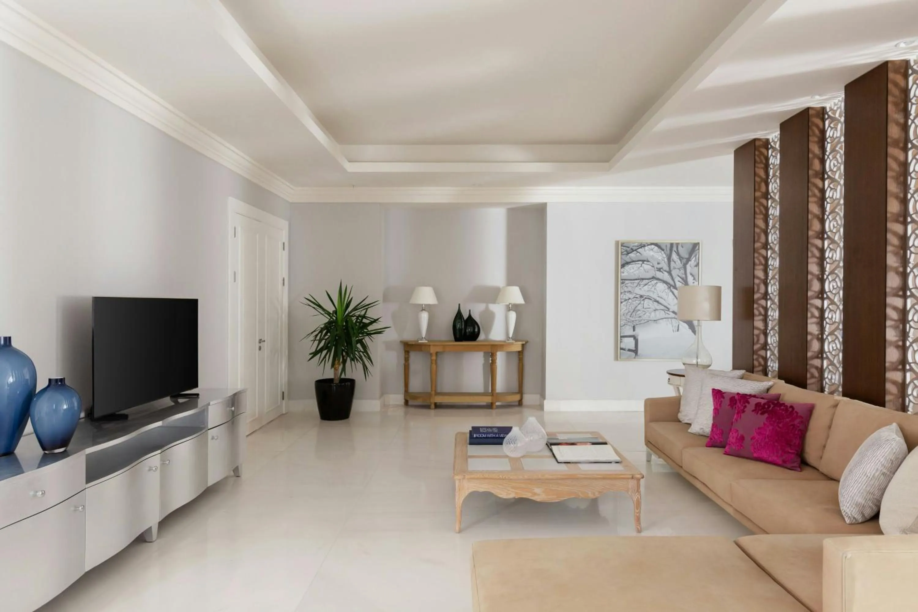 Photo of the whole room in Pik Palace, Shahdag, Autograph Collection