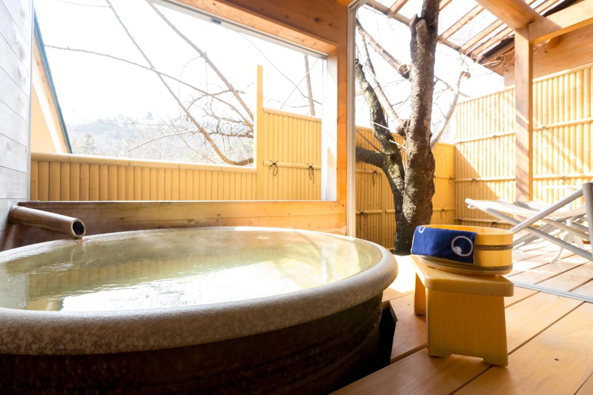 Hot Spring Bath in Shosenkaku