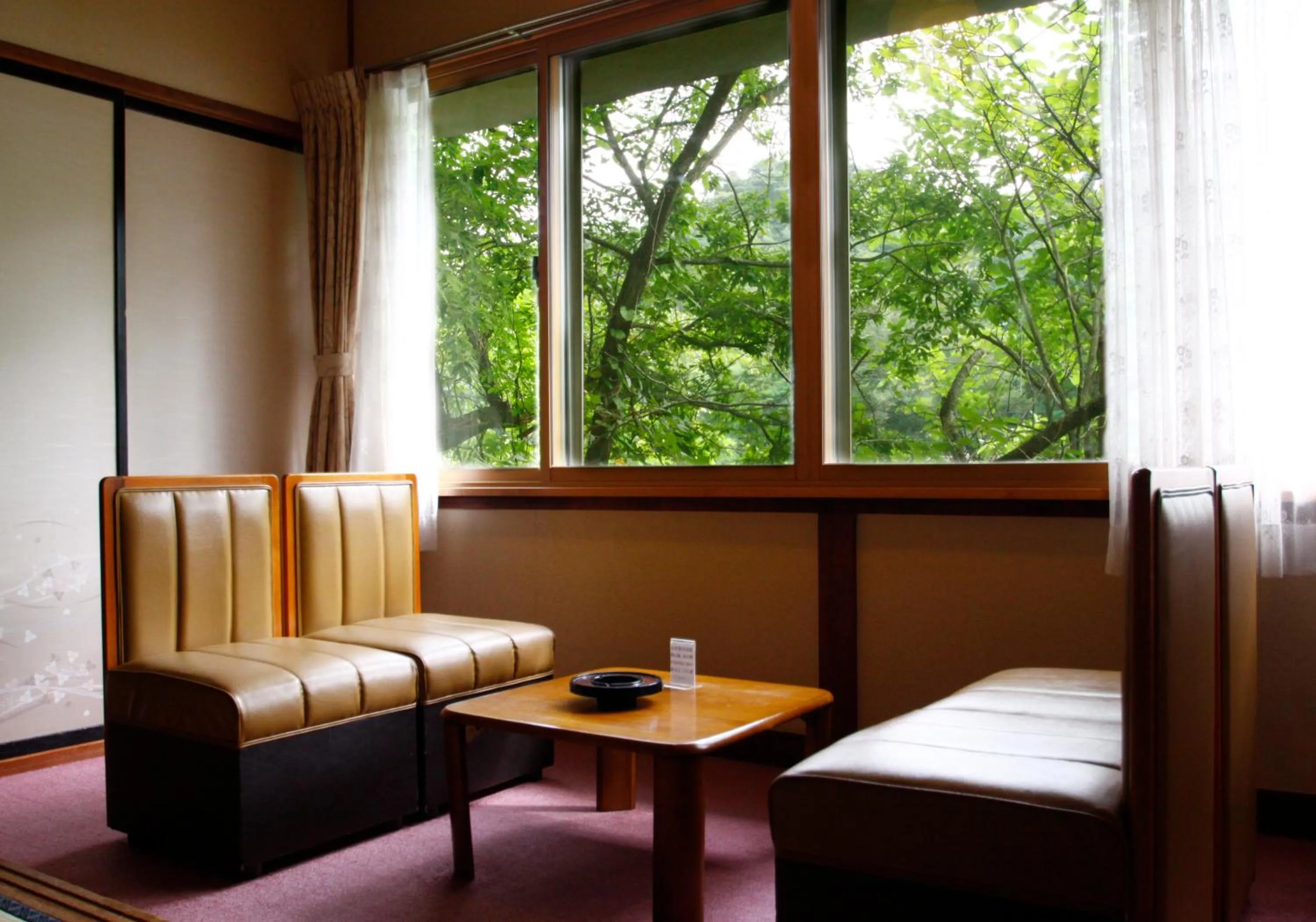 Seating area in Shosenkaku