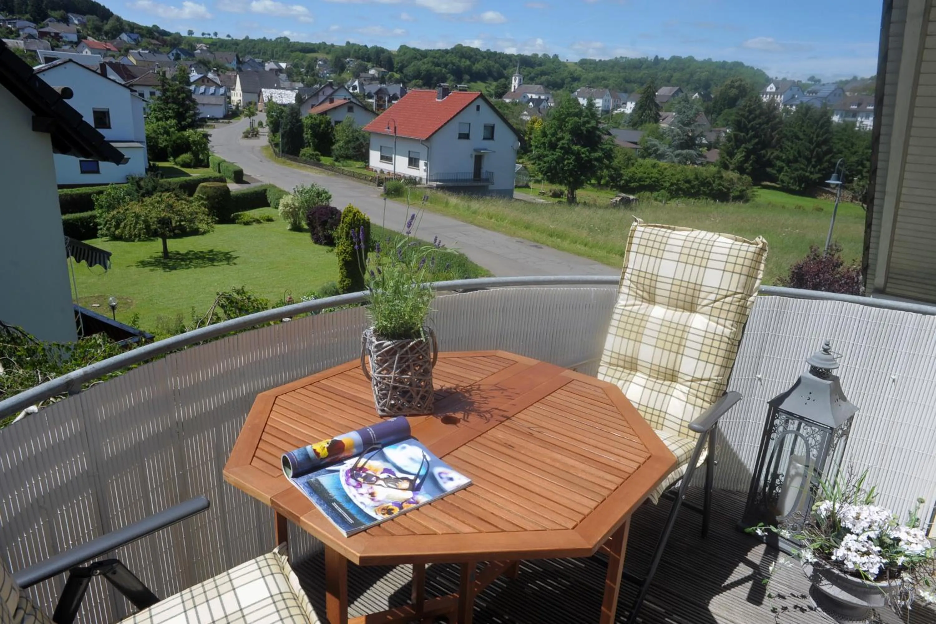 Bird's eye view in Ferienwohnung Landfein Schalkenmehren