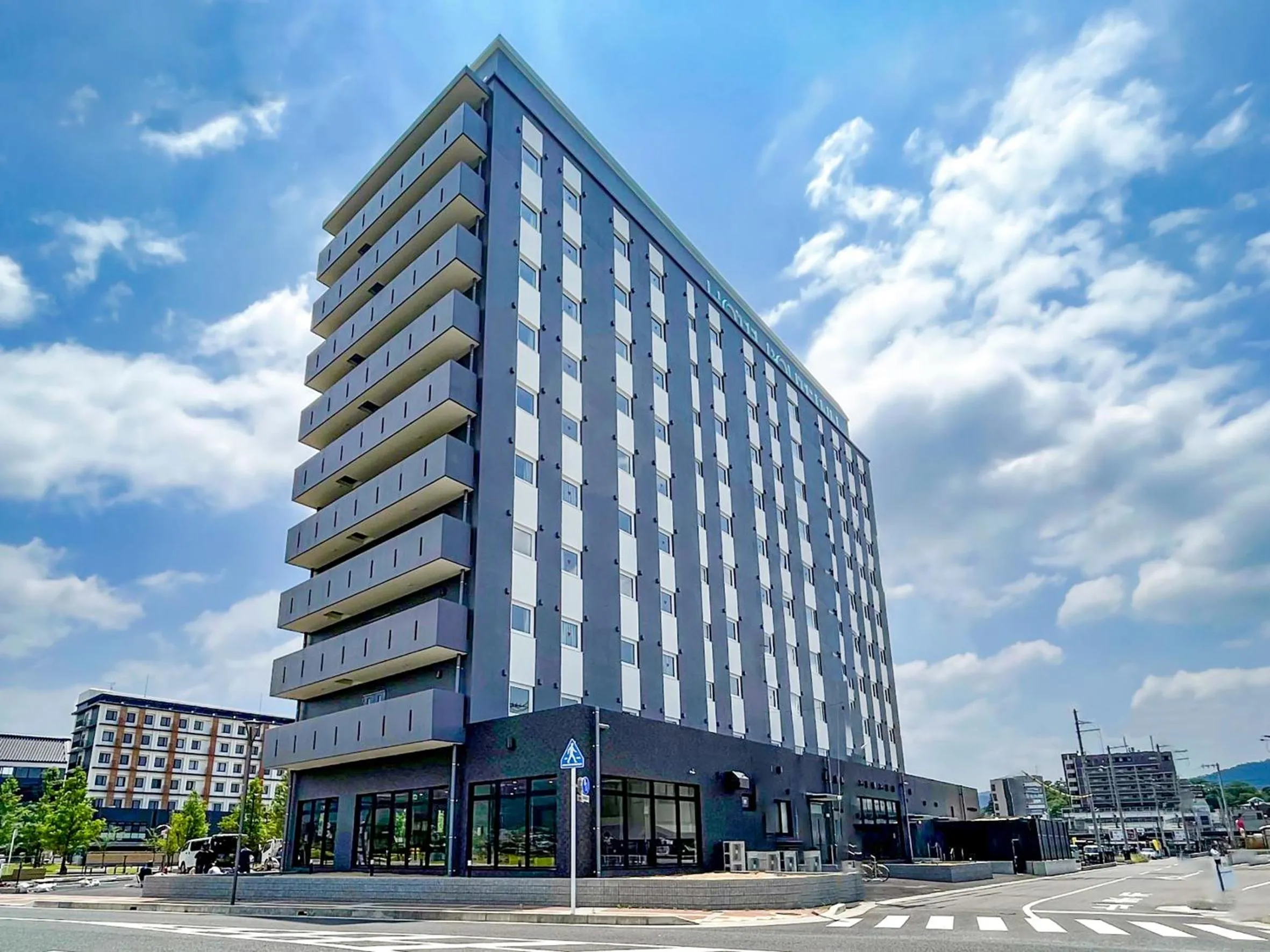 Property building in Hotel Route Inn Kyoto Kameoka Ekimae