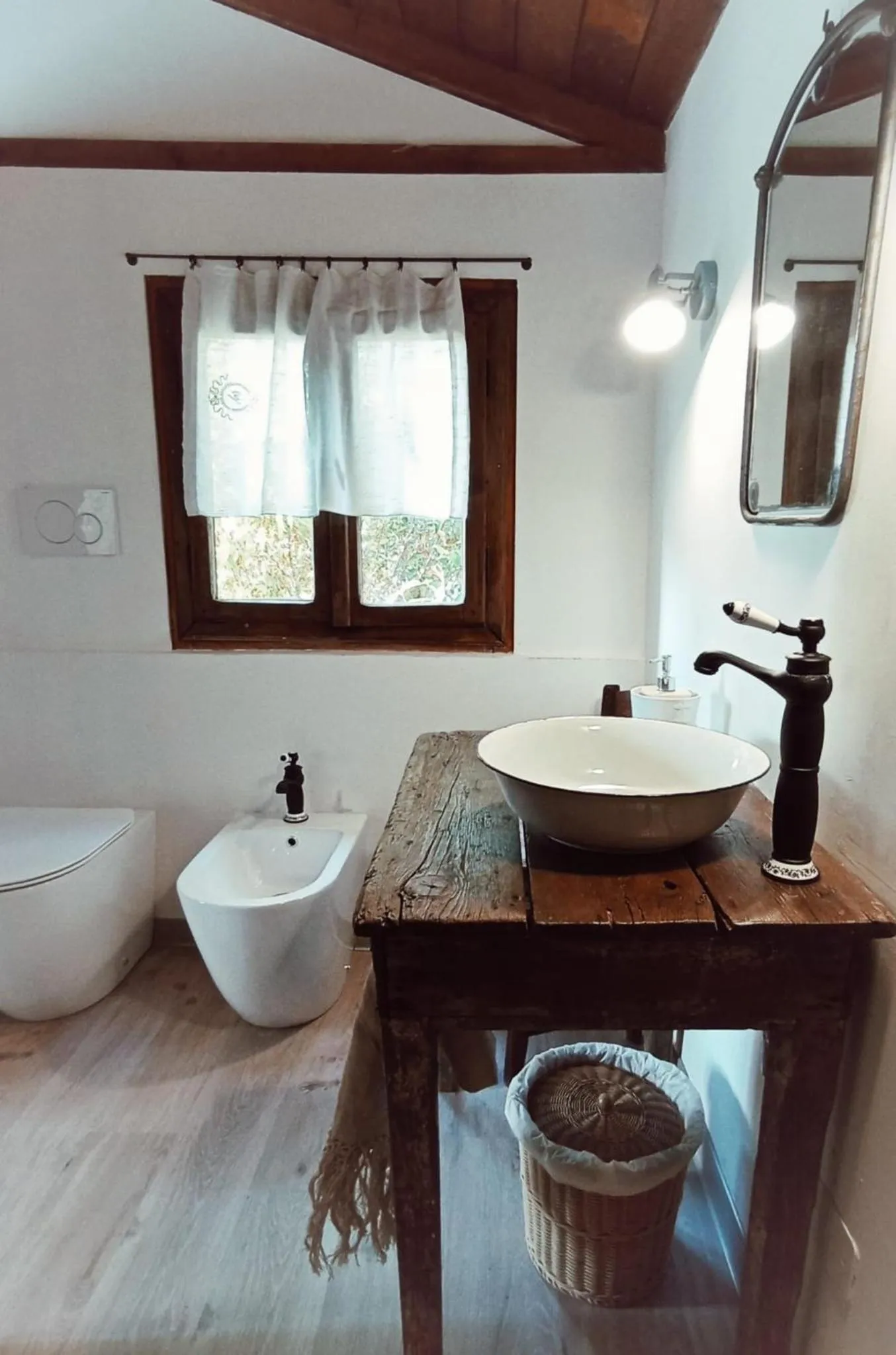 Toilet in Le Bumbarelle