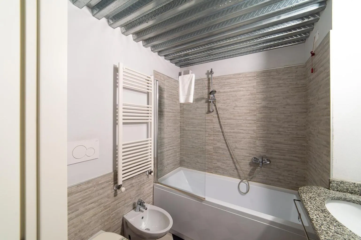 Bathroom in Hbhall Residenze Darsena