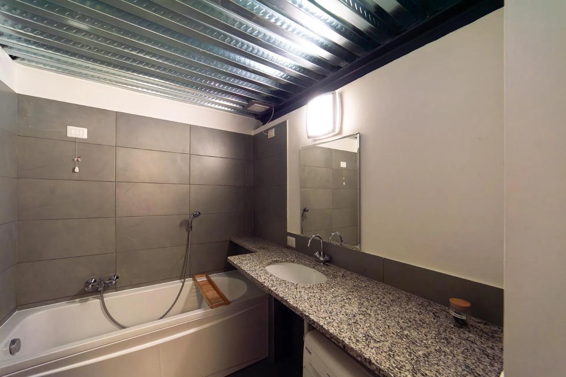 Bathroom in Hbhall Residenze Darsena