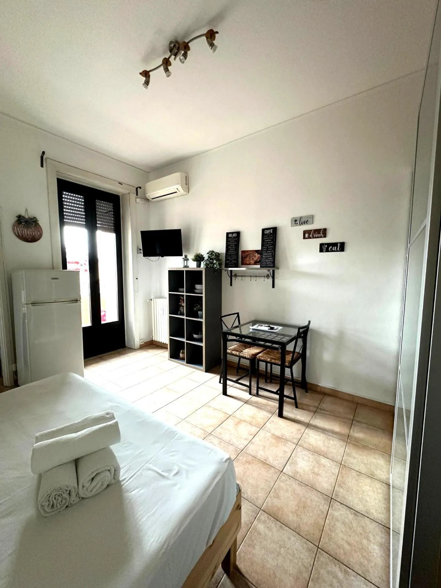 Bedroom in Hbhall Residenze Darsena