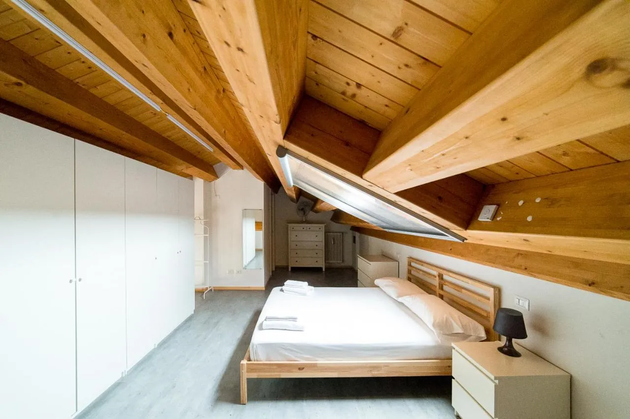 Photo of the whole room, Bed in Hbhall Residenze Darsena