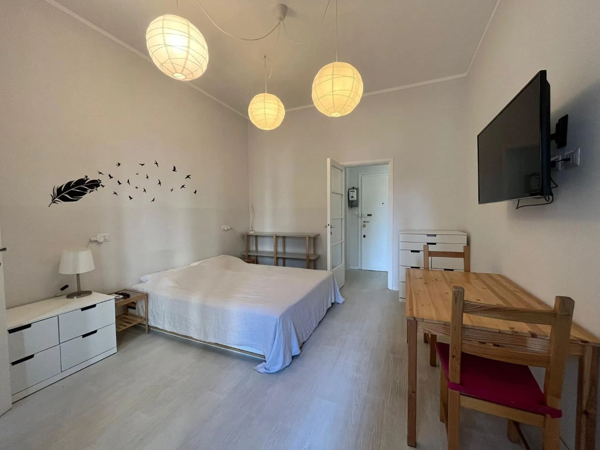 Photo of the whole room, Bed in Hbhall Residenze Darsena