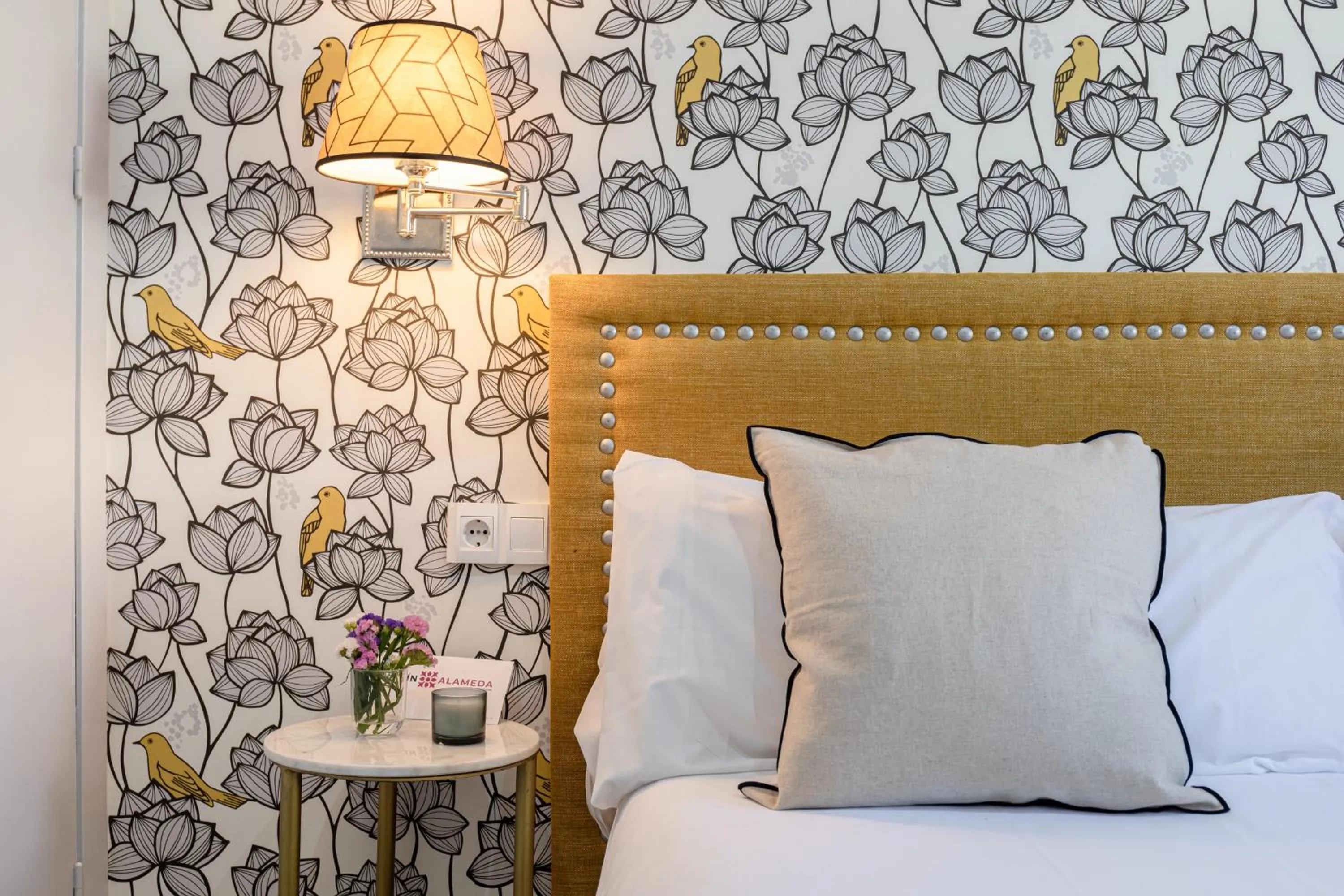 Decorative detail, Bed in nüa alameda