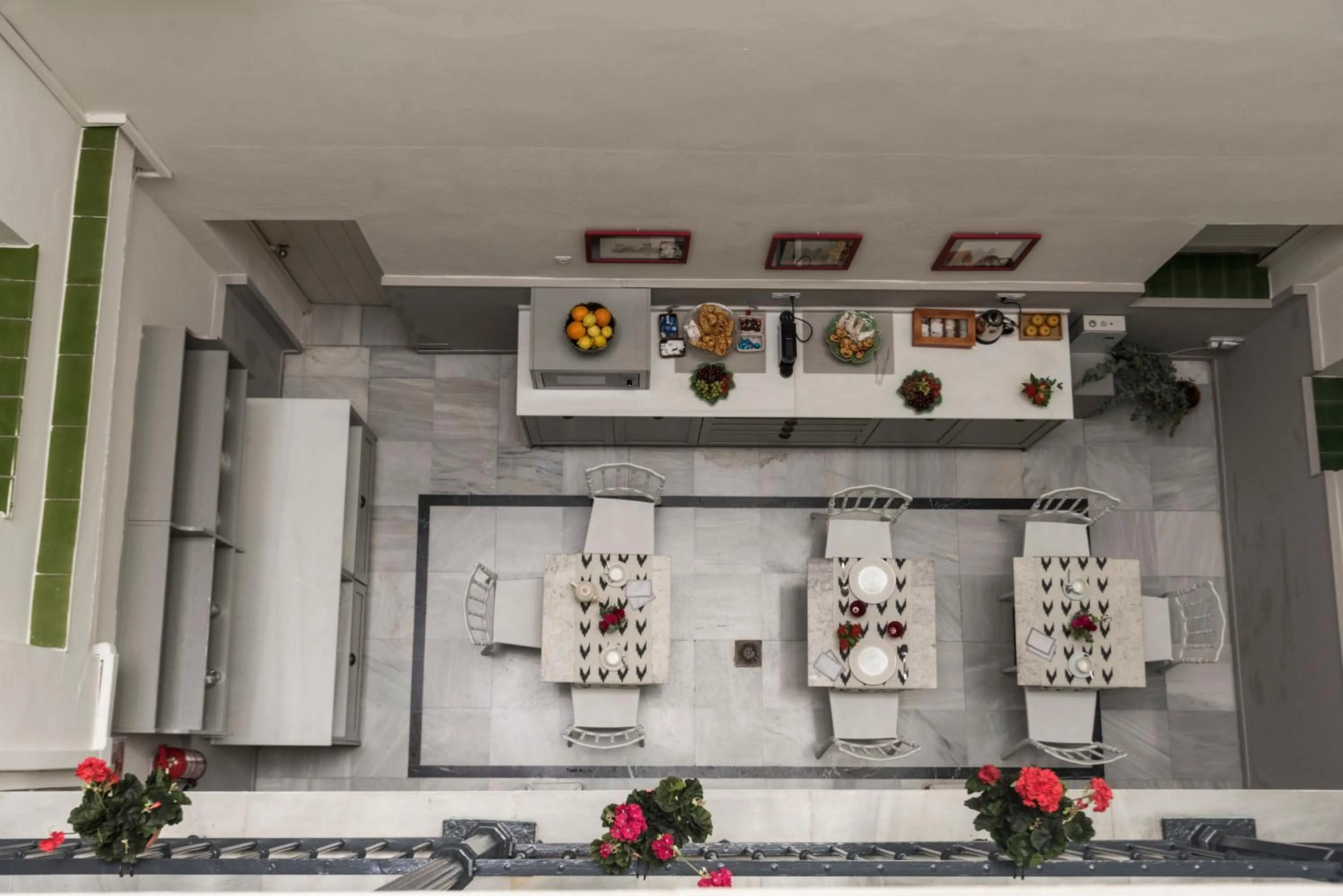 Property building in nüa alameda