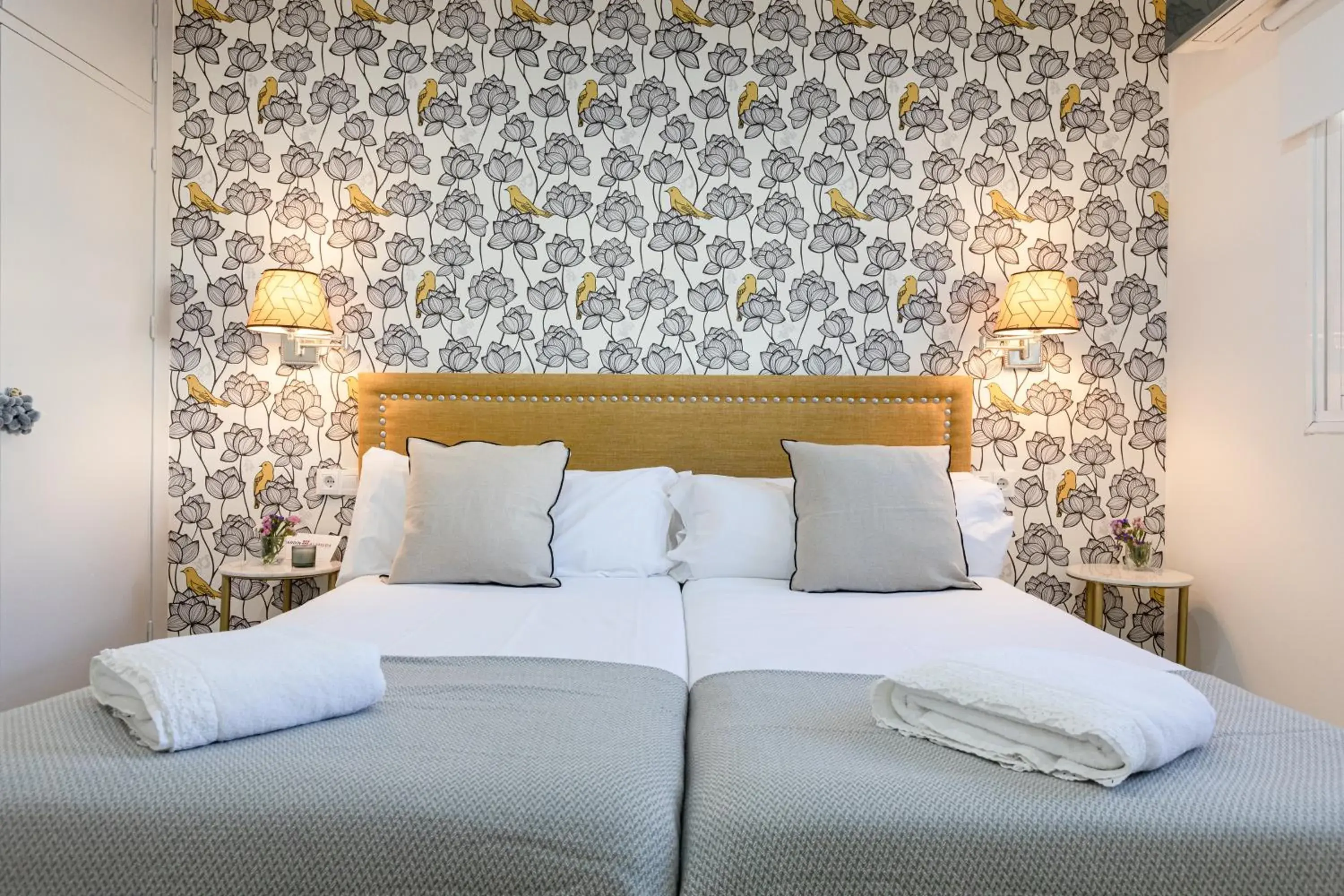 Superior Double or Twin Room in nüa alameda Superior Double or Twin Room in nüa alameda