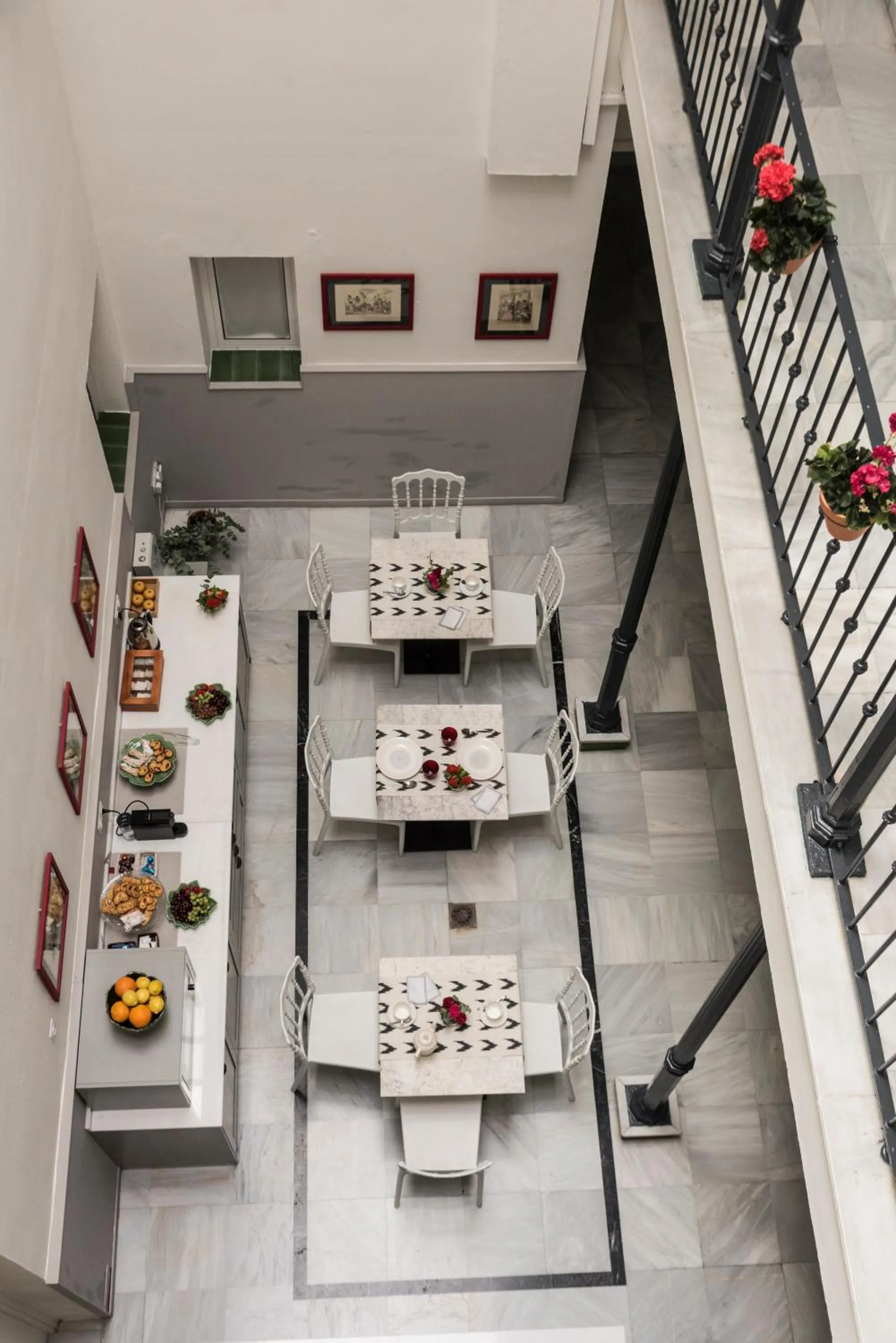 Property building in nüa alameda