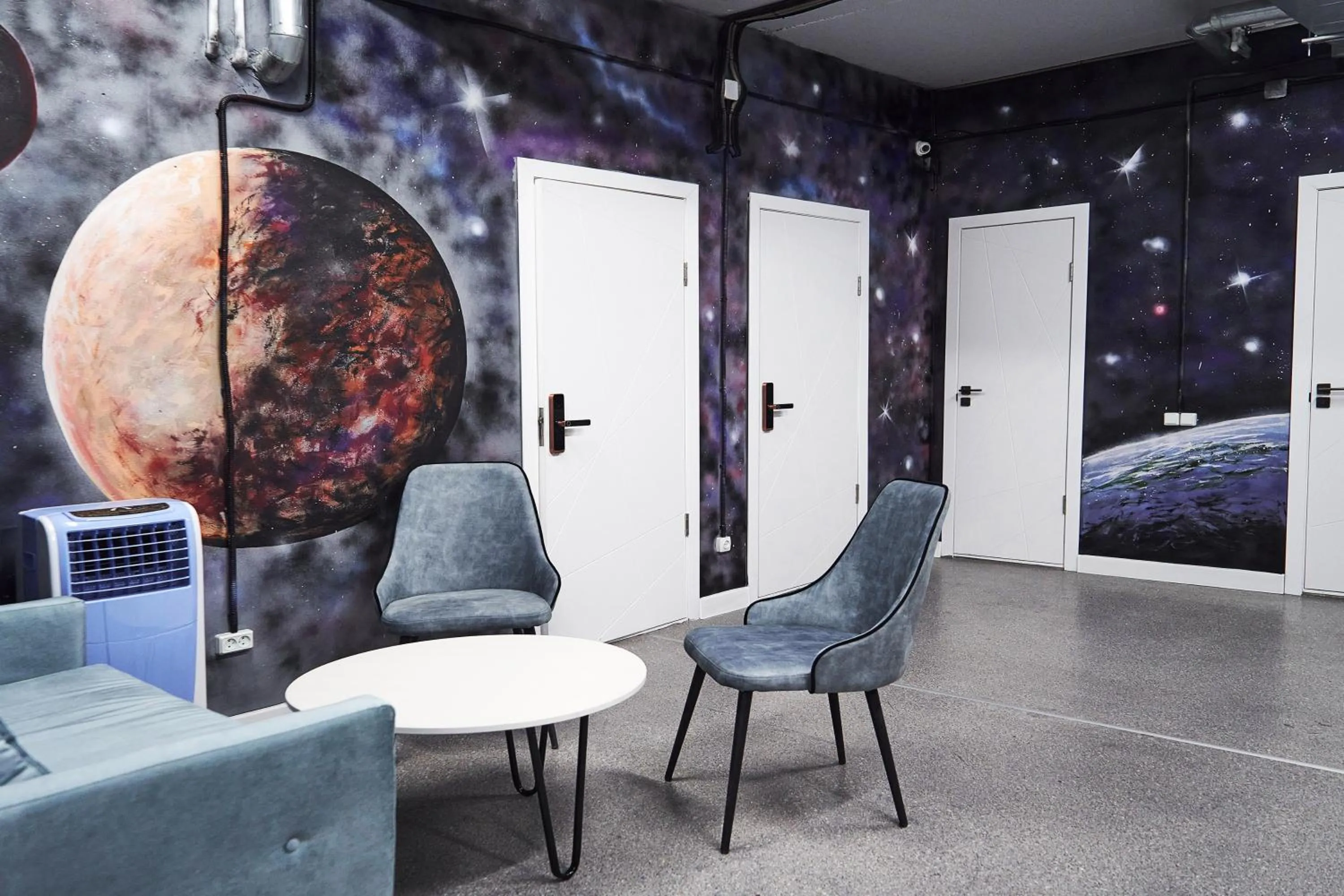 Game Room in Gagarin Capsule Hotel