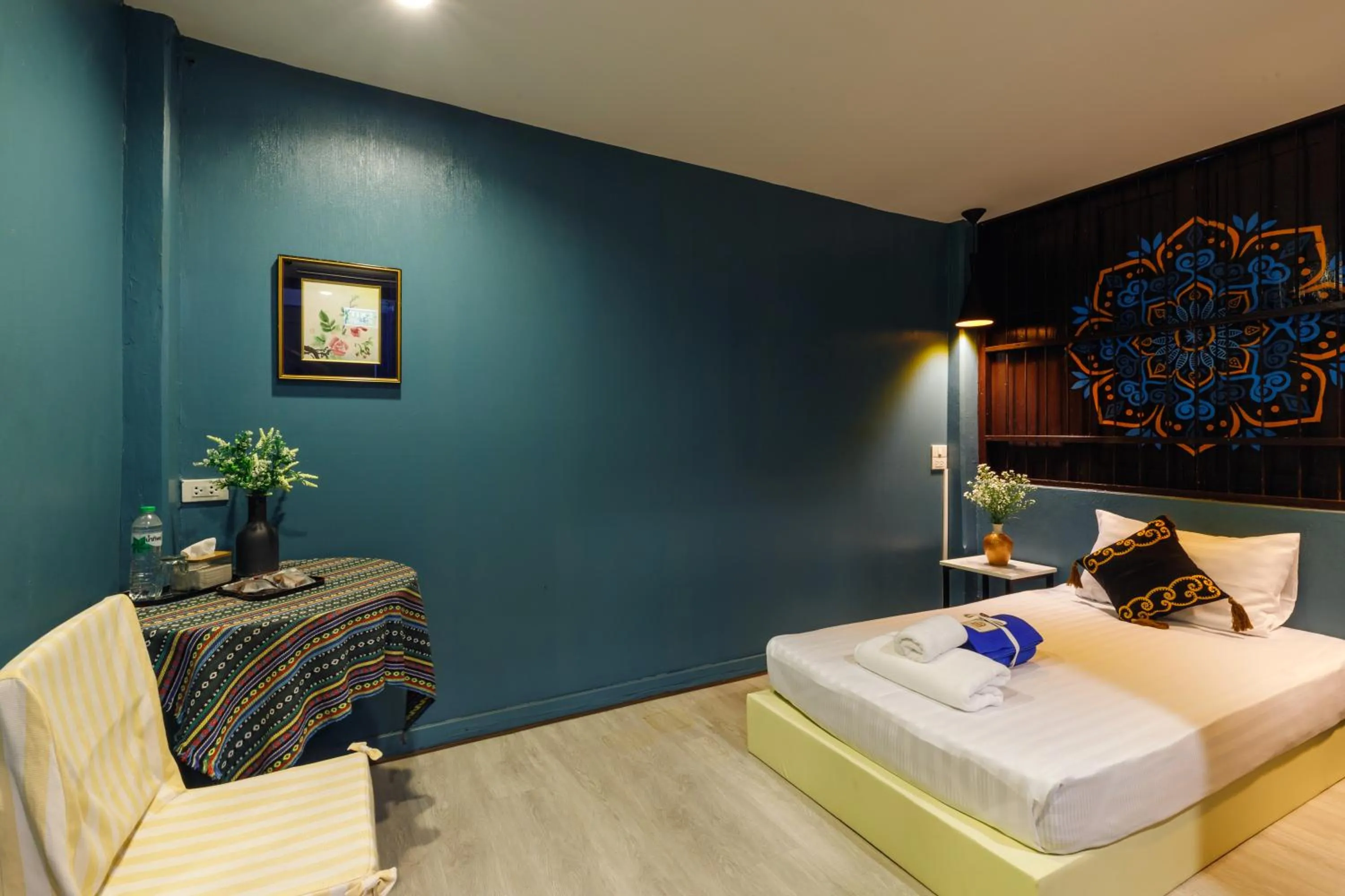 Photo of the whole room, Bed in ILILI House