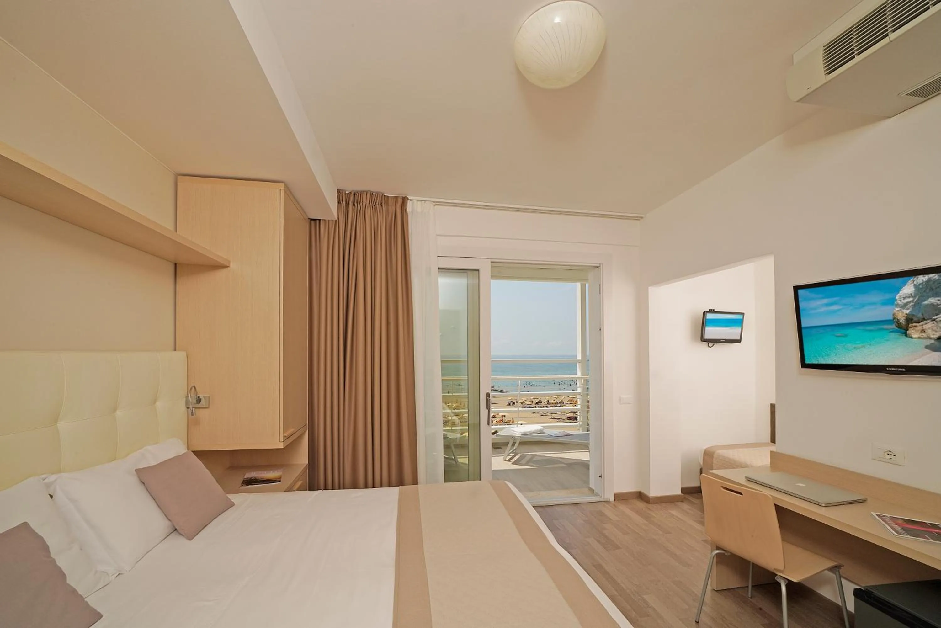 Hotel Strand a frontemare