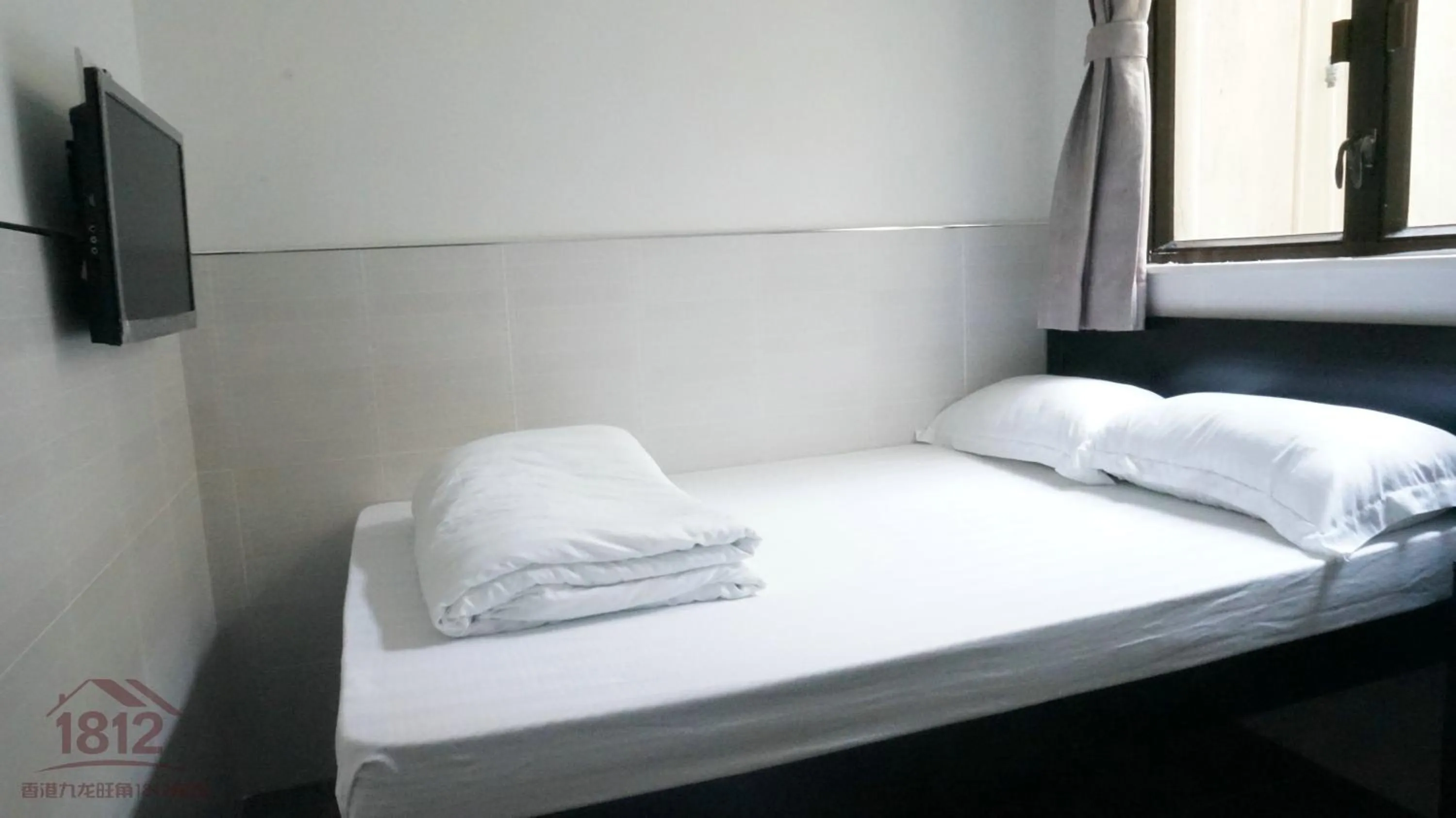 Bed in Kowloon Mongkok 1812 Guest House