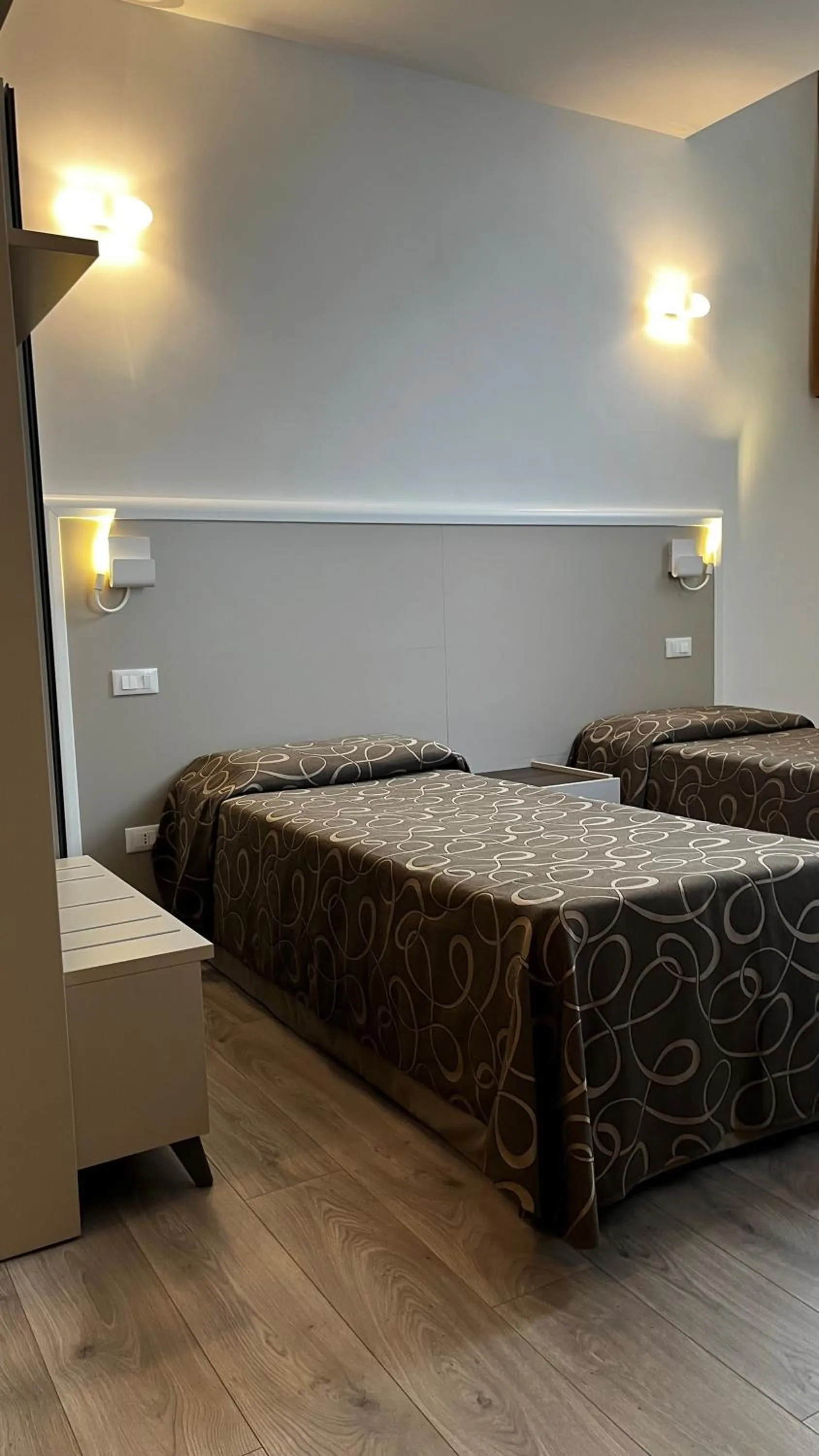 Bed in Hotel Galileo