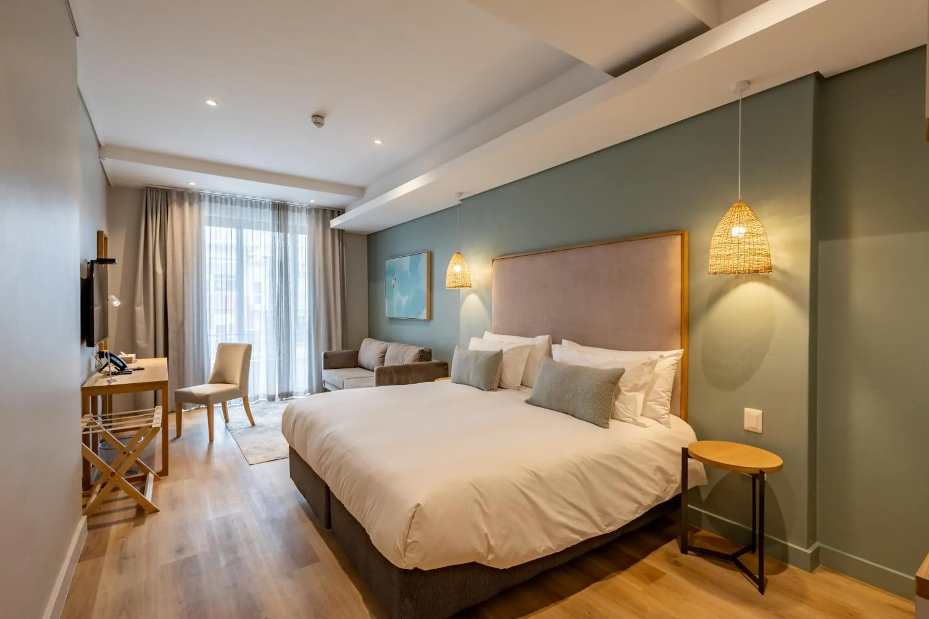 Luxury Suite - single occupancy in Plett Quarter Hotel - Lion Roars Hotels & Lodges Luxury Suite - single occupancy in Plett Quarter Hotel - Lion Roars Hotels & Lodges