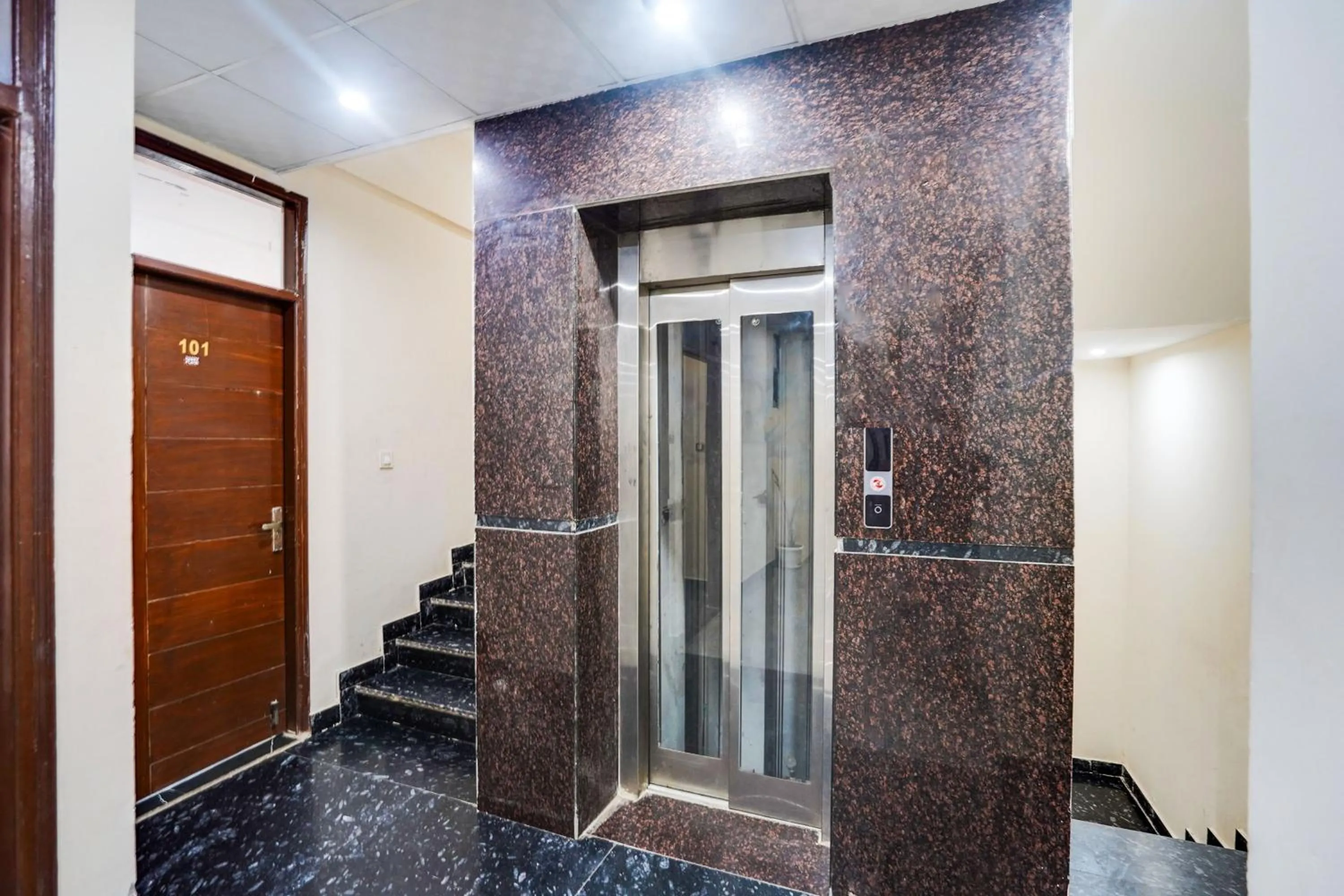 Other in Collection O Sector 117 Noida