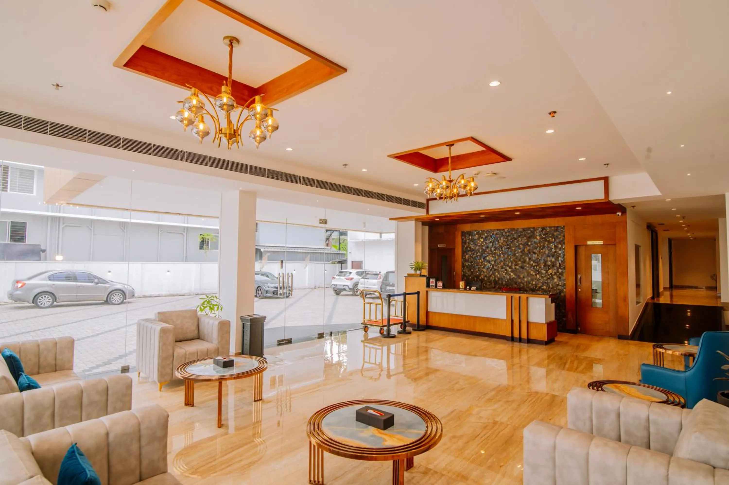 Lobby or reception in Hotel Seven Lights