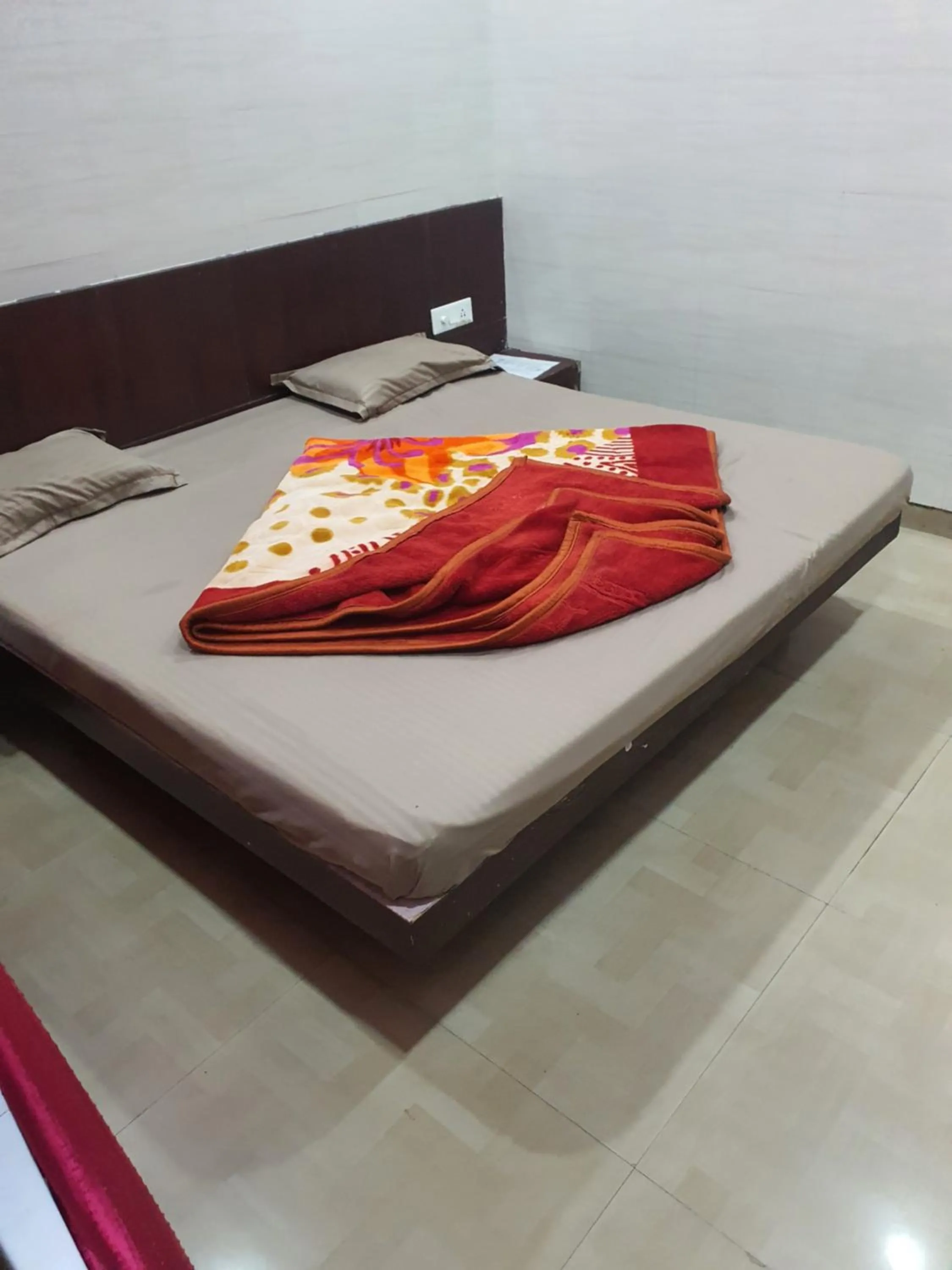 HOTEL YUVRAJ