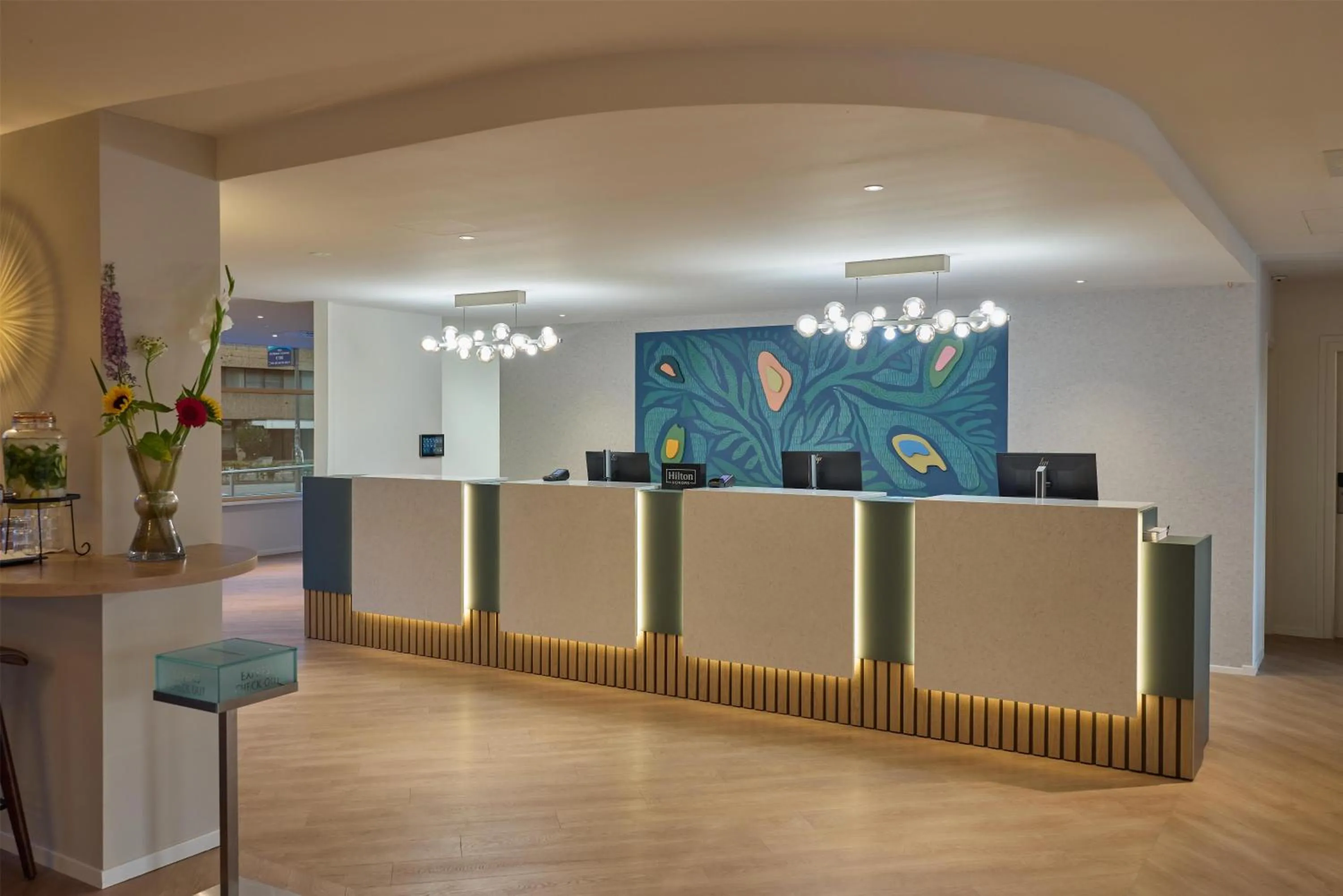 Lobby or reception in DoubleTree by Hilton Rotterdam Centre