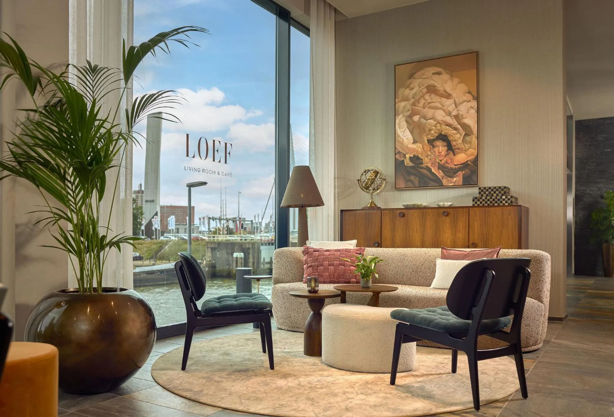 Restaurant/places to eat in DoubleTree by Hilton Rotterdam Centre