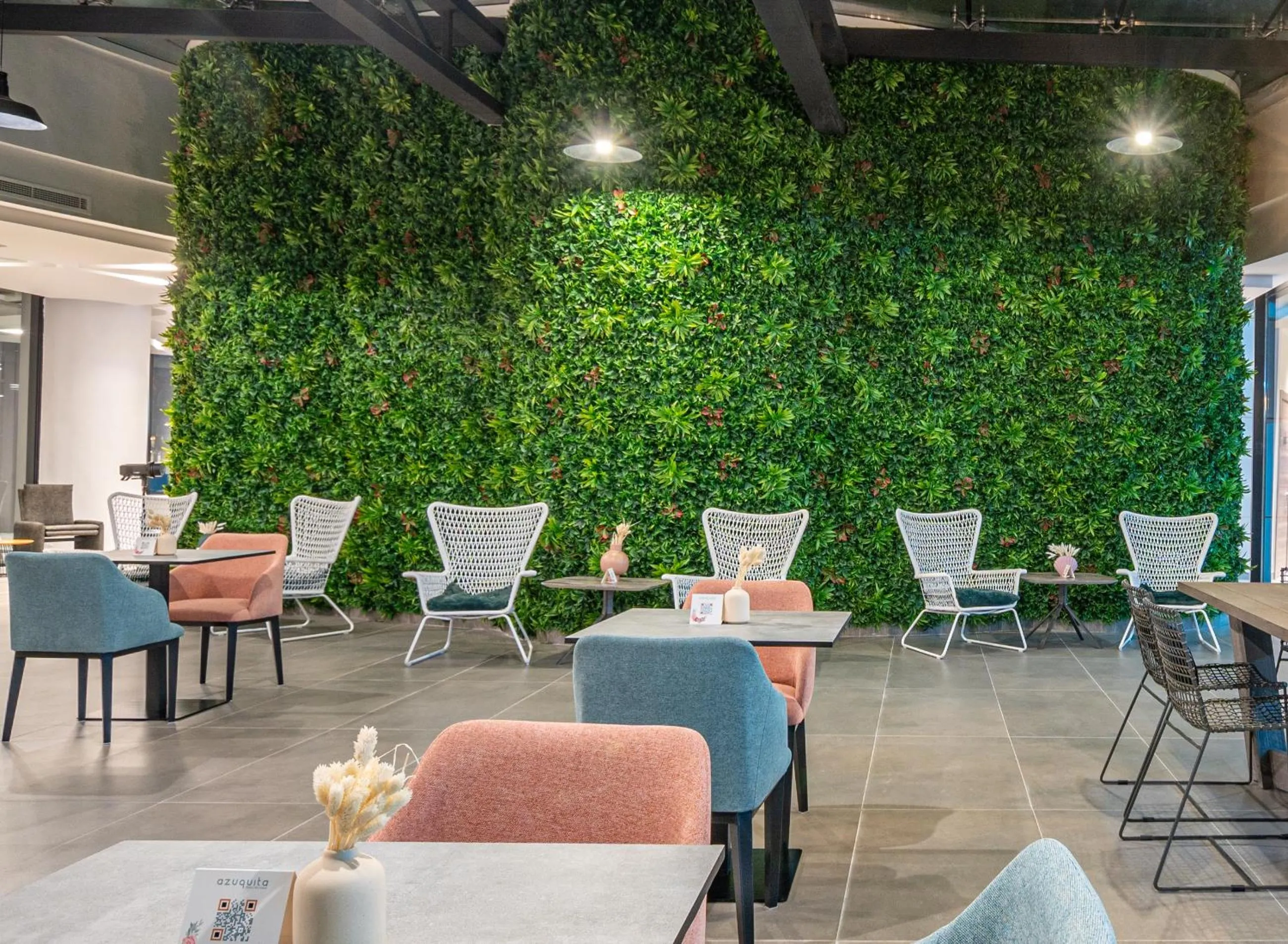 Restaurant/places to eat in Pyramisa Hotel Apartments