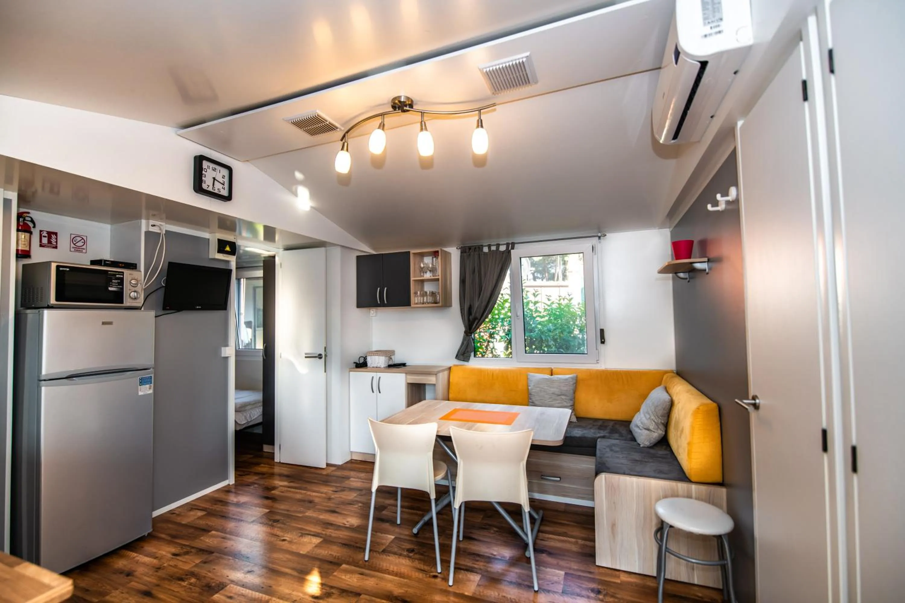 Camping Media Mobile Homes in Brioni Sunny Camping