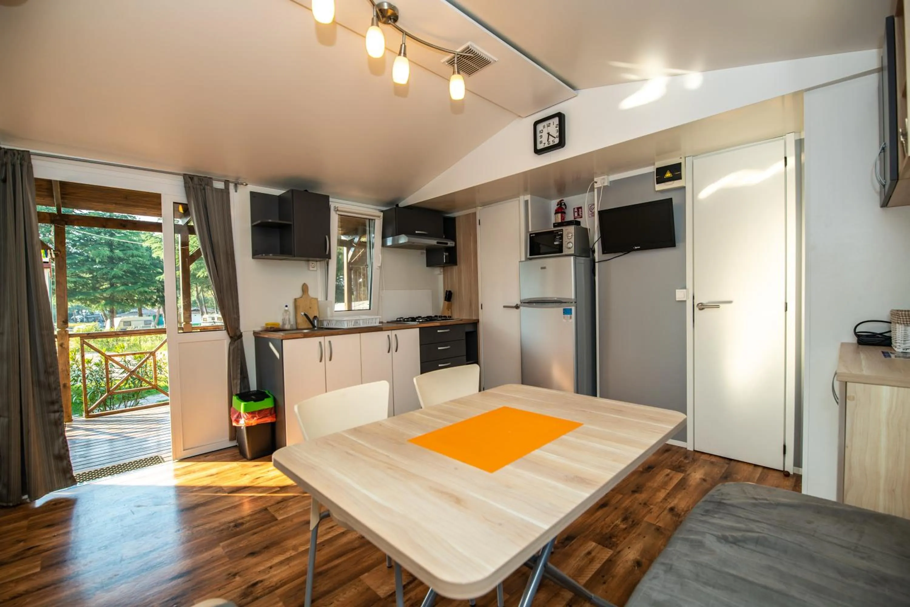 Camping Media Mobile Homes in Brioni Sunny Camping