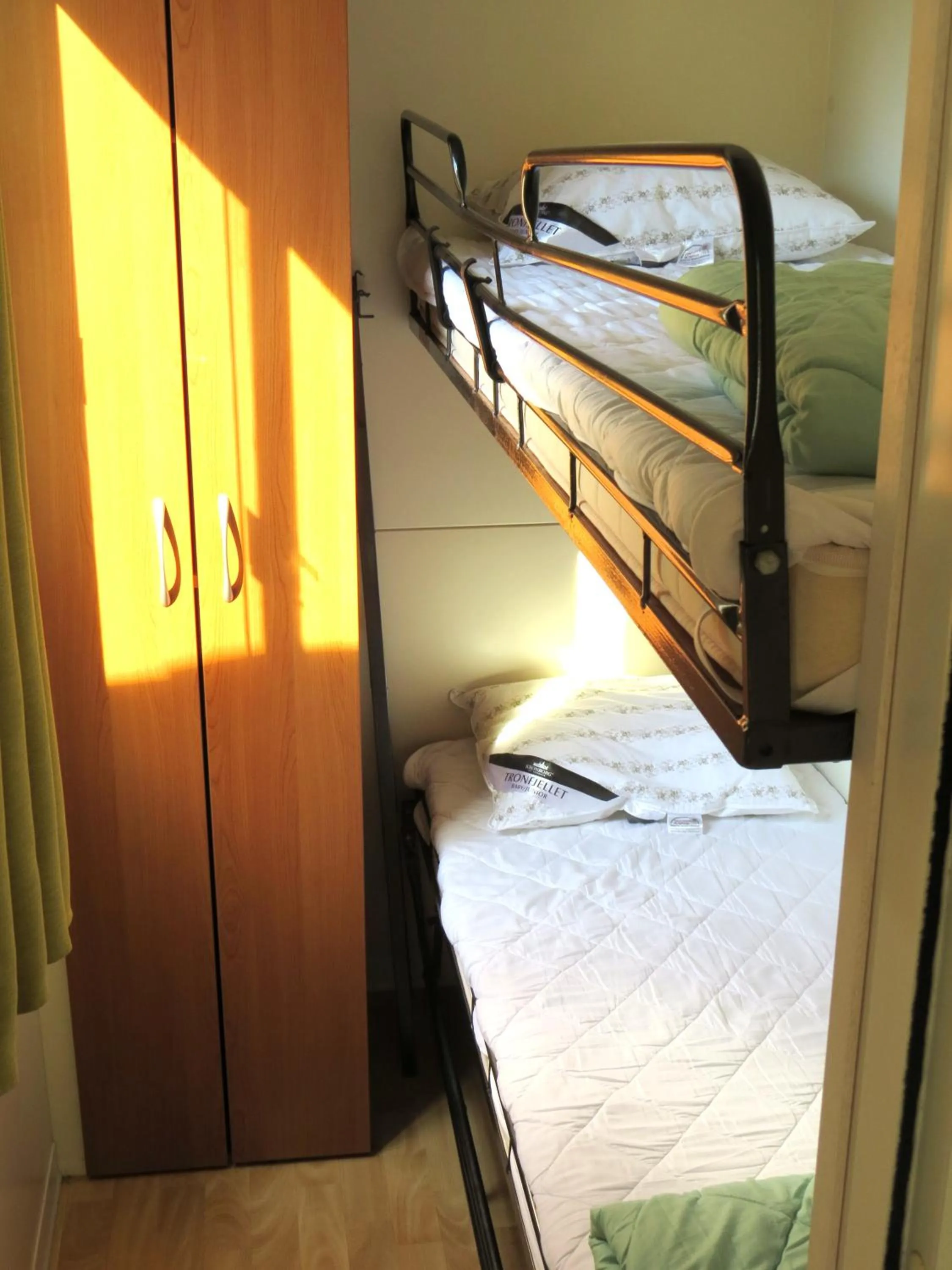 Bedroom in Camping Media Mobile Homes in Brioni Sunny Camping