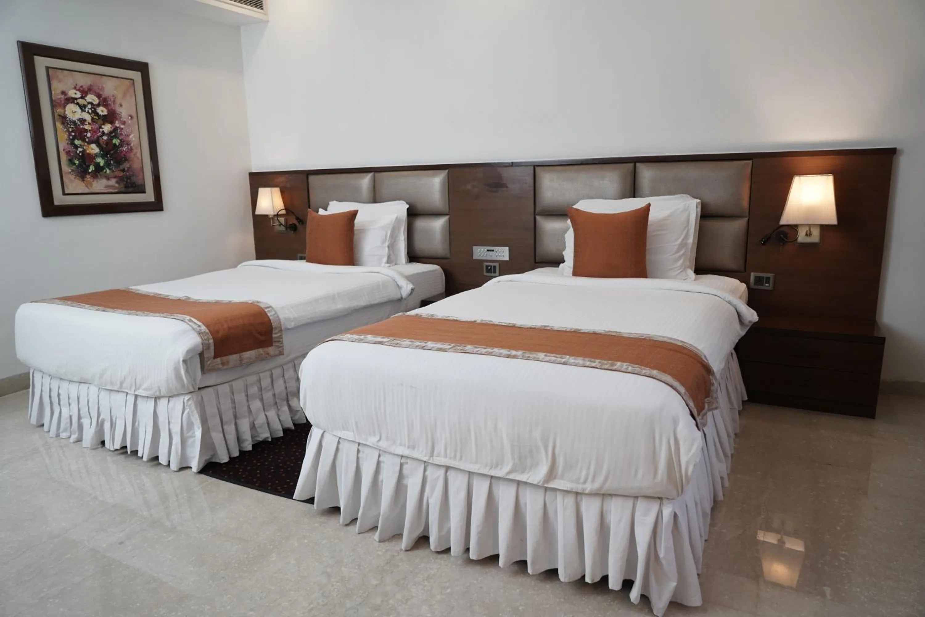 Bed in The Alcor Hotel