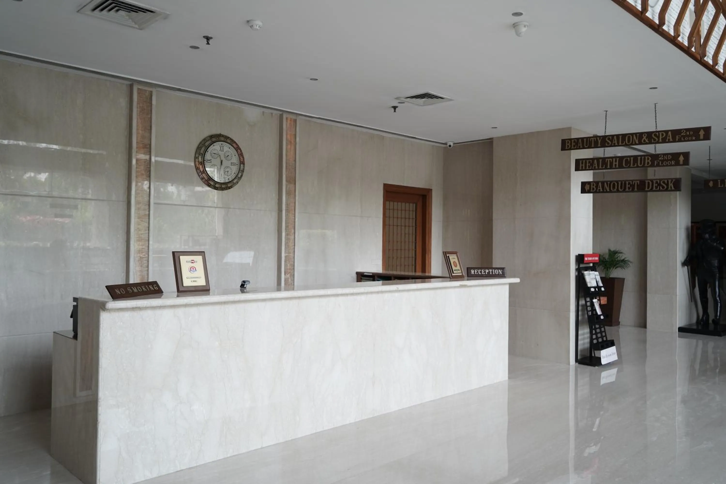 Lobby or reception in The Alcor Hotel
