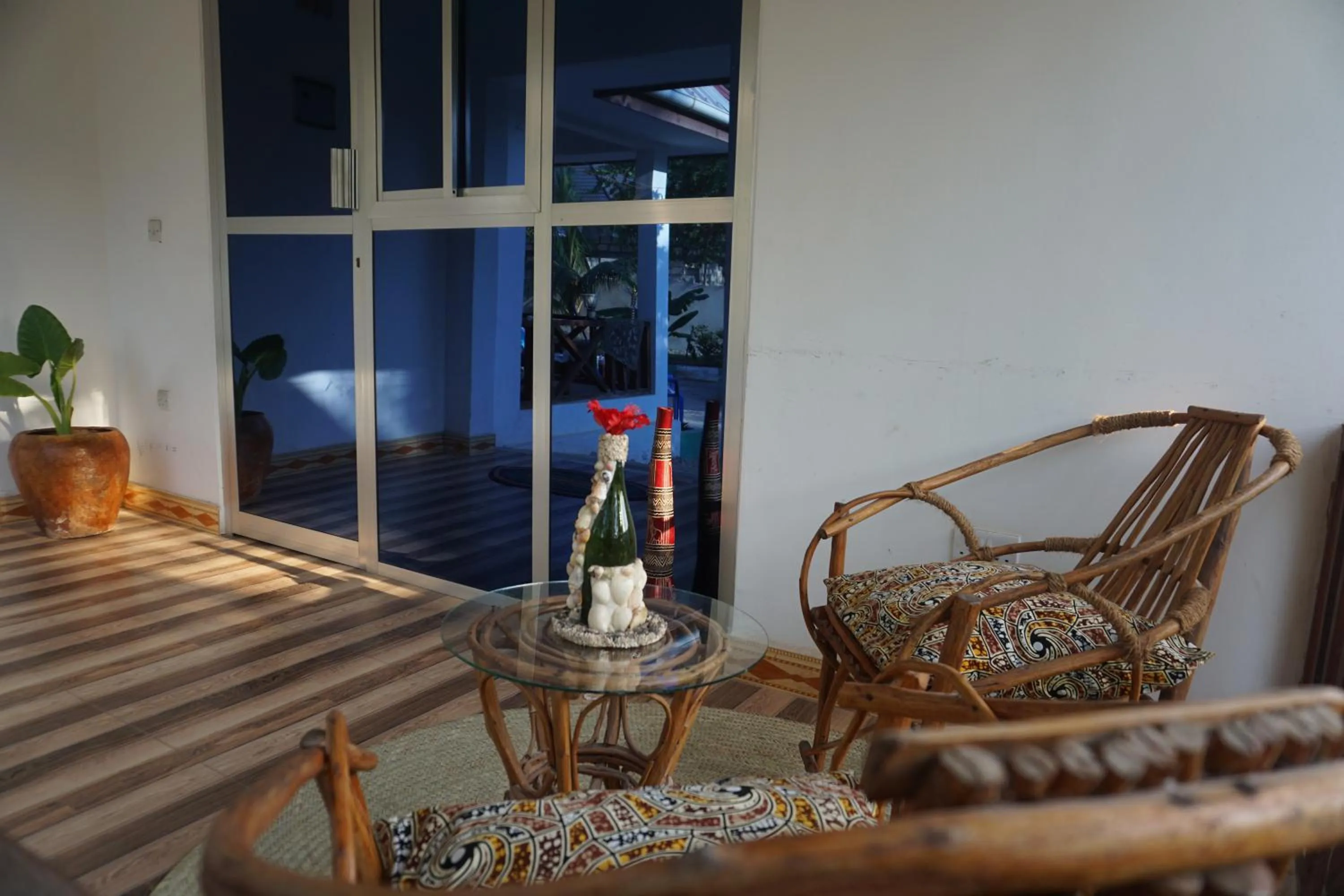 Balcony/Terrace in Cocolala Beach House