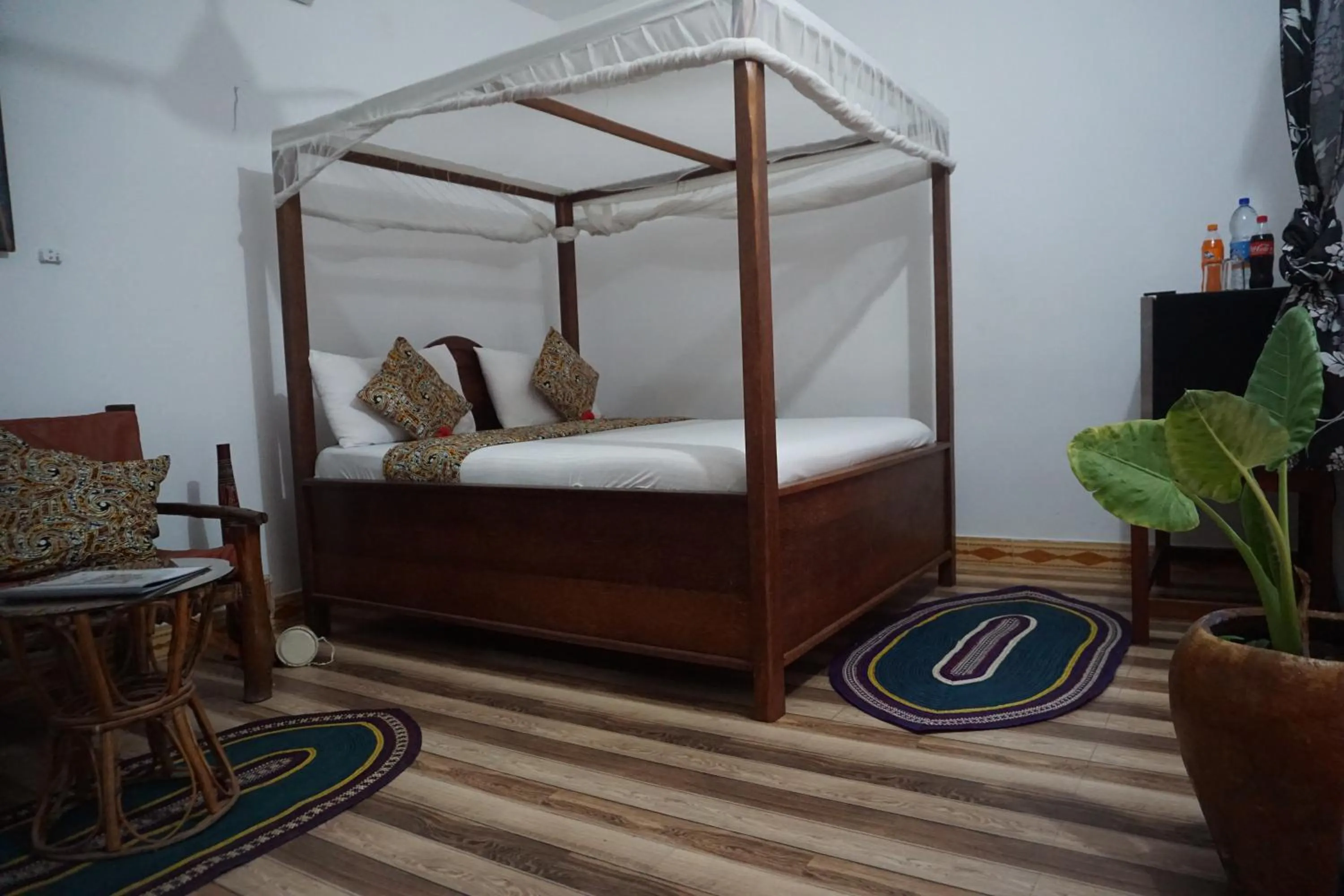 Bed in Cocolala Beach House